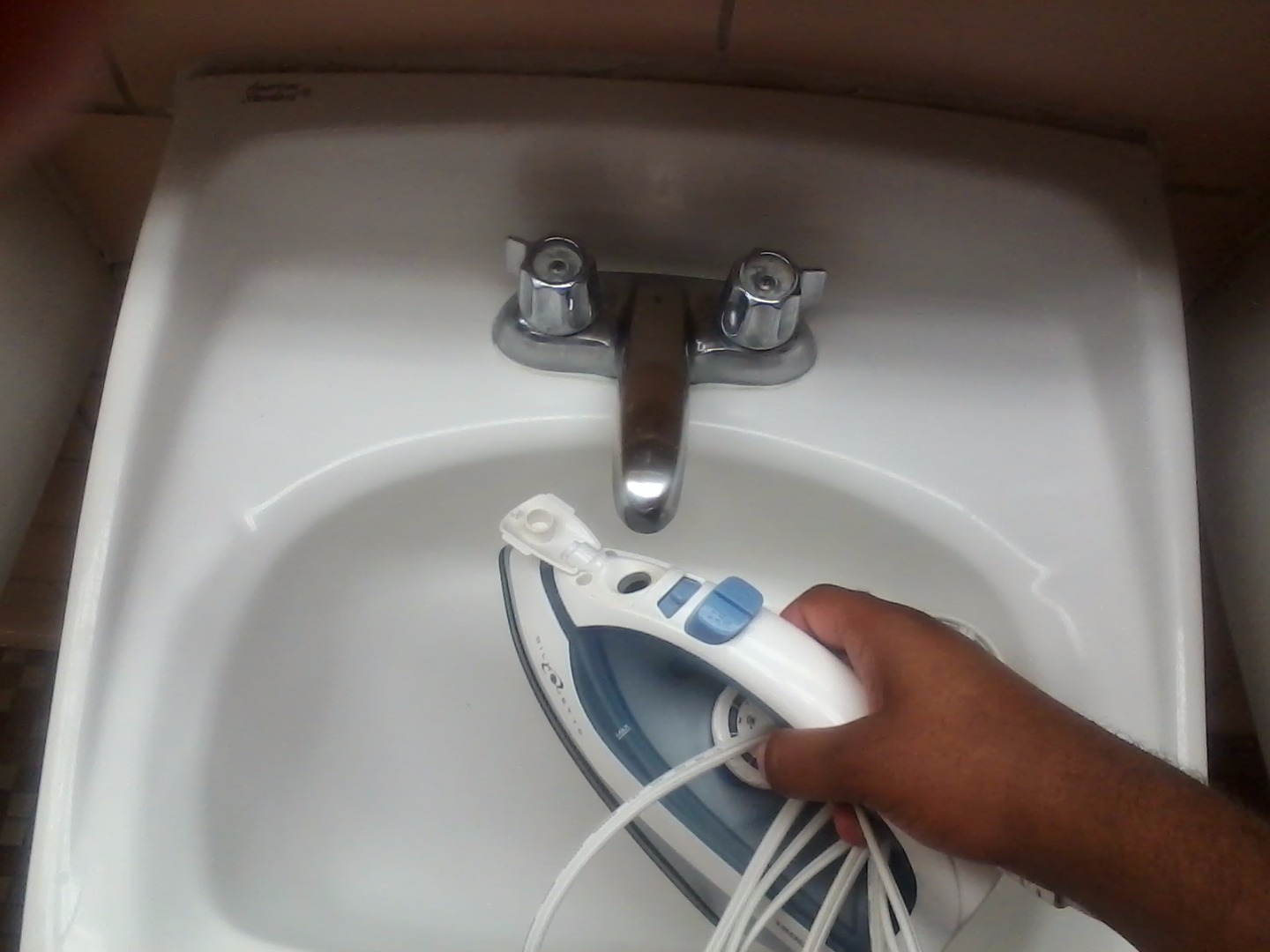 How to Iron and Crease Your Dress Pants 13 Steps (with Pictures