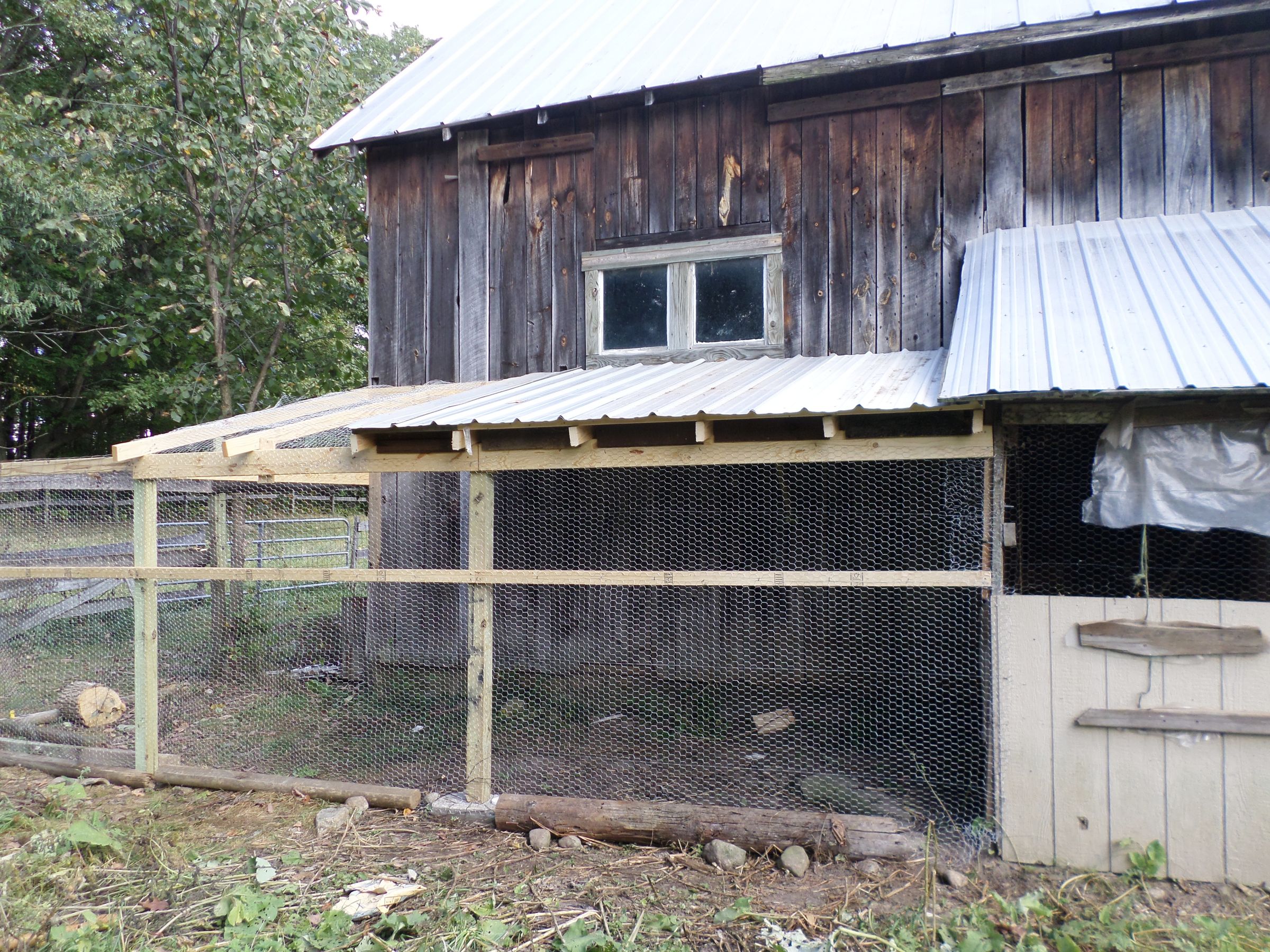 Roll Around Chicken Coop 3 Steps (with Pictures) Instructables