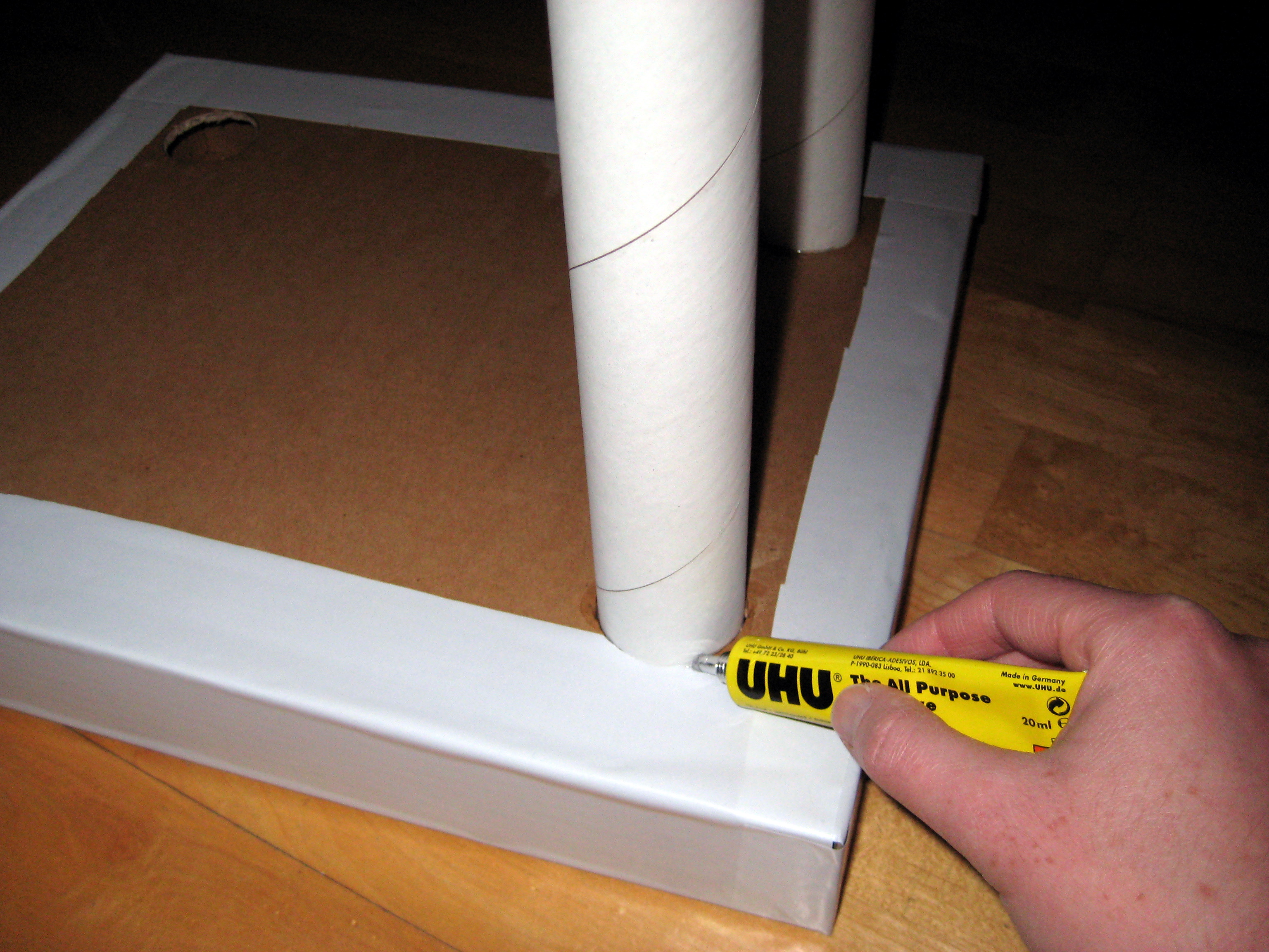 Super Simple Cardboard Table 7 Steps Instructables