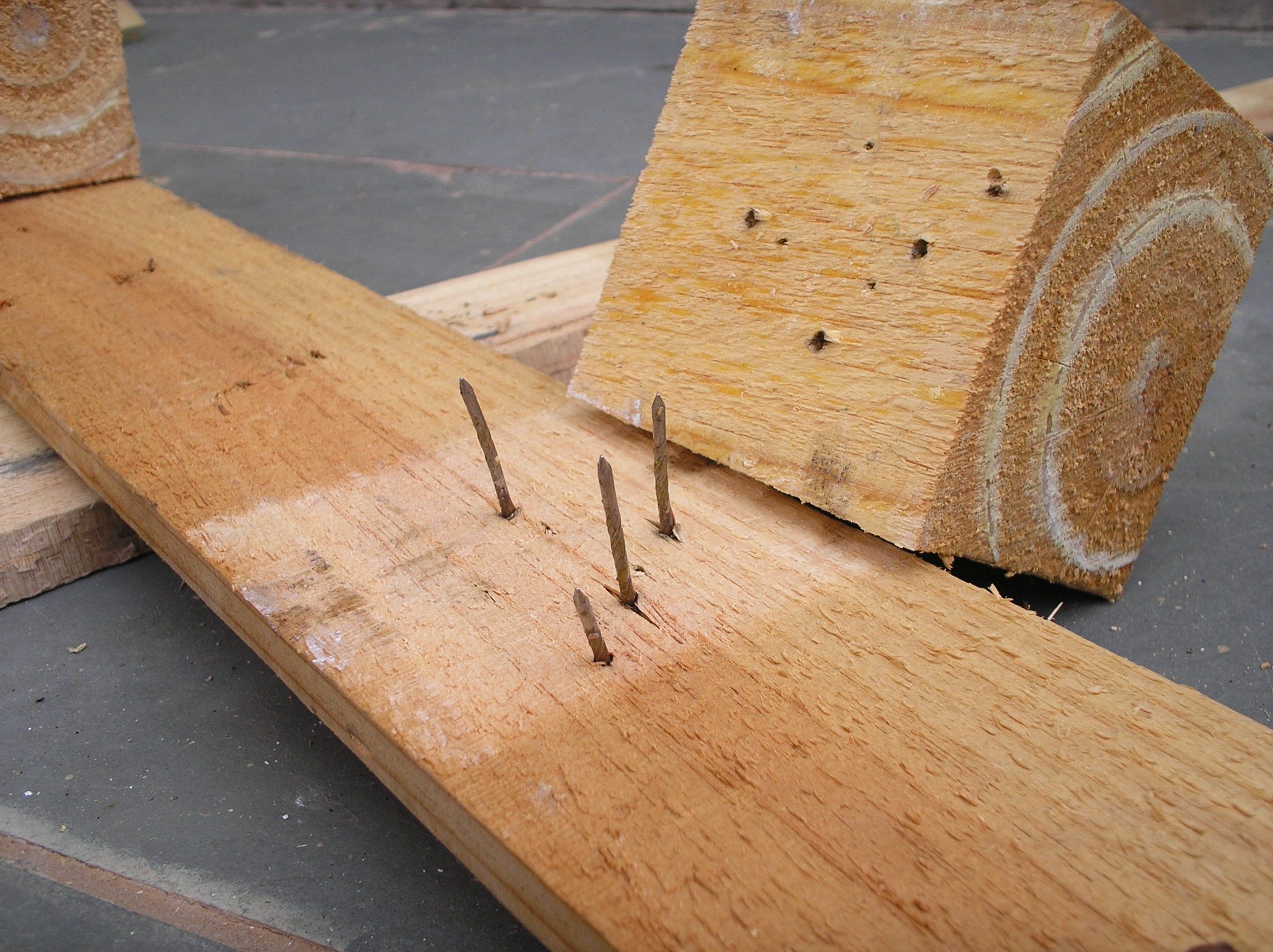 Pallet Workbench 4 Steps Instructables