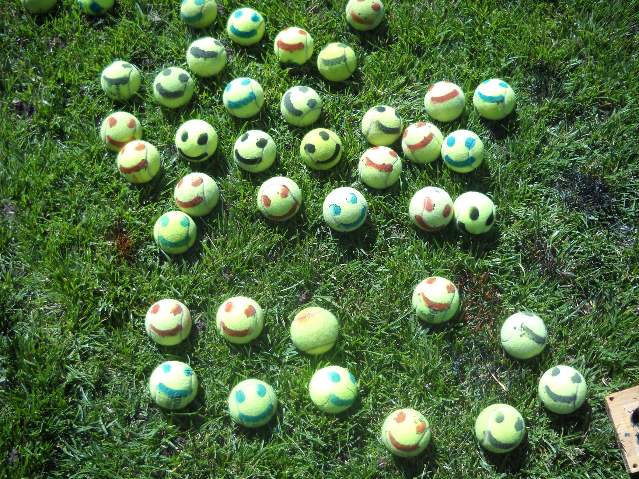 Mark Your Balls (tennis, That Is)! 5 Steps (with Pictures