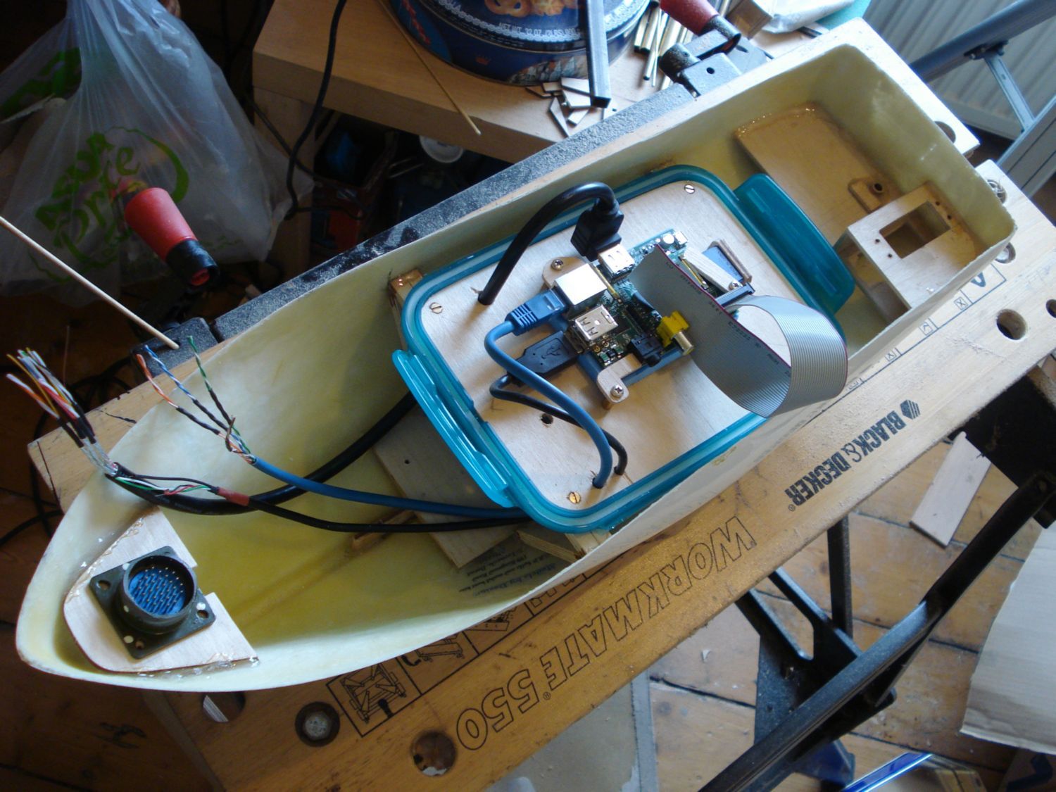 Making an Autonomous Boat Using a Raspberry Pi (WiP) 14 Steps (with