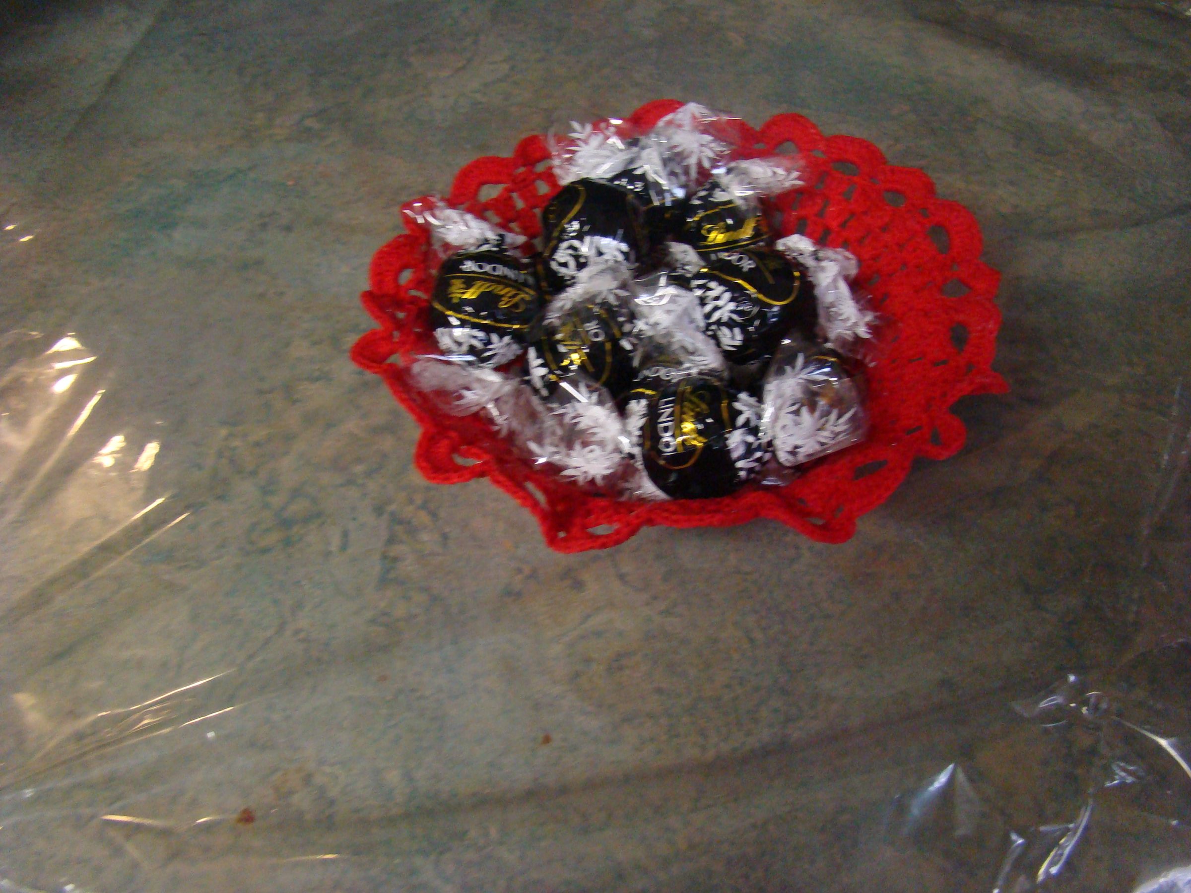 How to Make a Bowl Out of a Doily 11 Steps (with Pictures