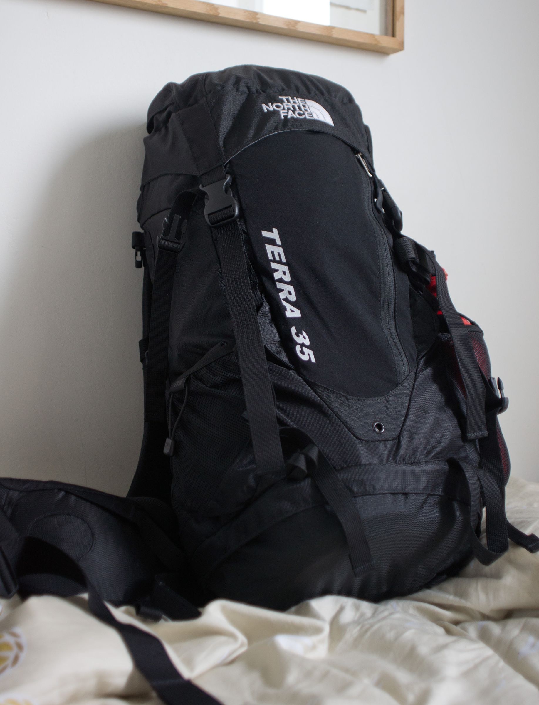 The Hiking Ukulele How to Strap a Soft Ukulele/guitar Case to a