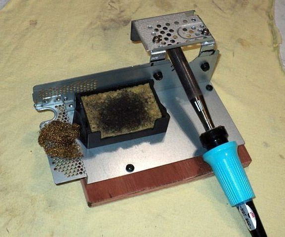 3 in 1 soldering iron/ pyrography stand DIY Project DIY Project Image