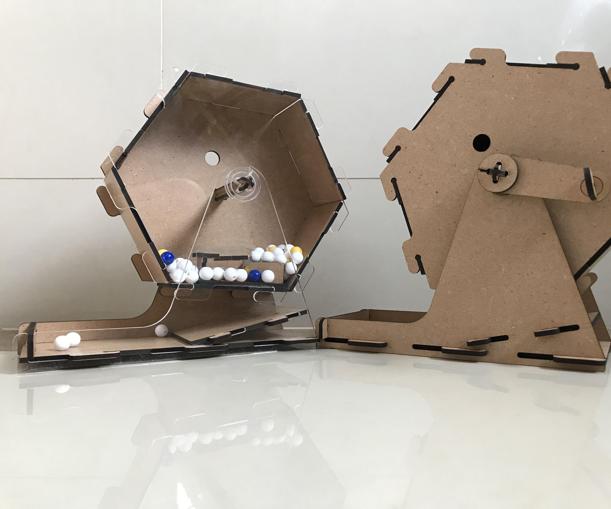 Rotating Lottery Machine 福引抽獎機