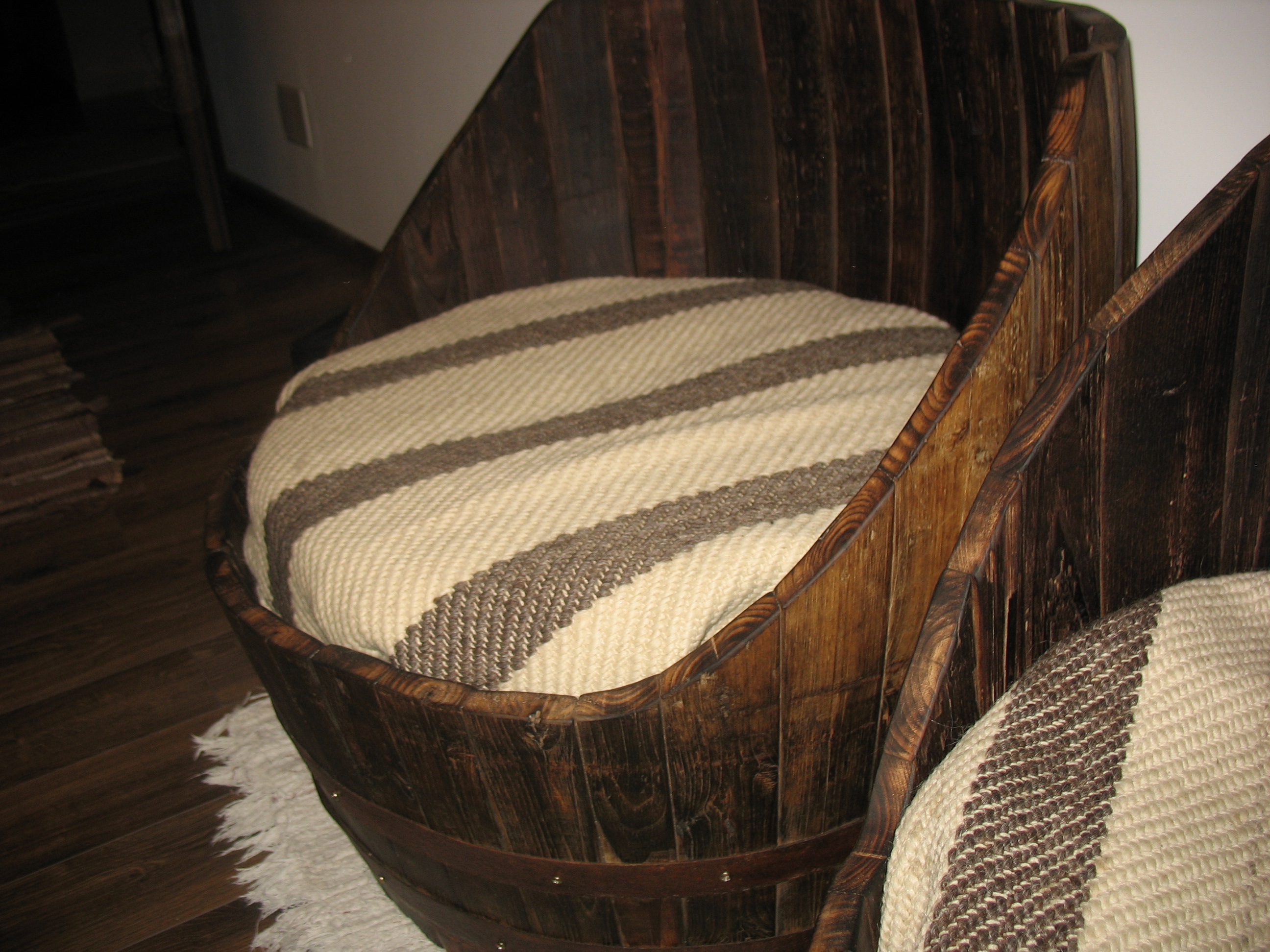 Barrel Chairs 6 Steps Instructables