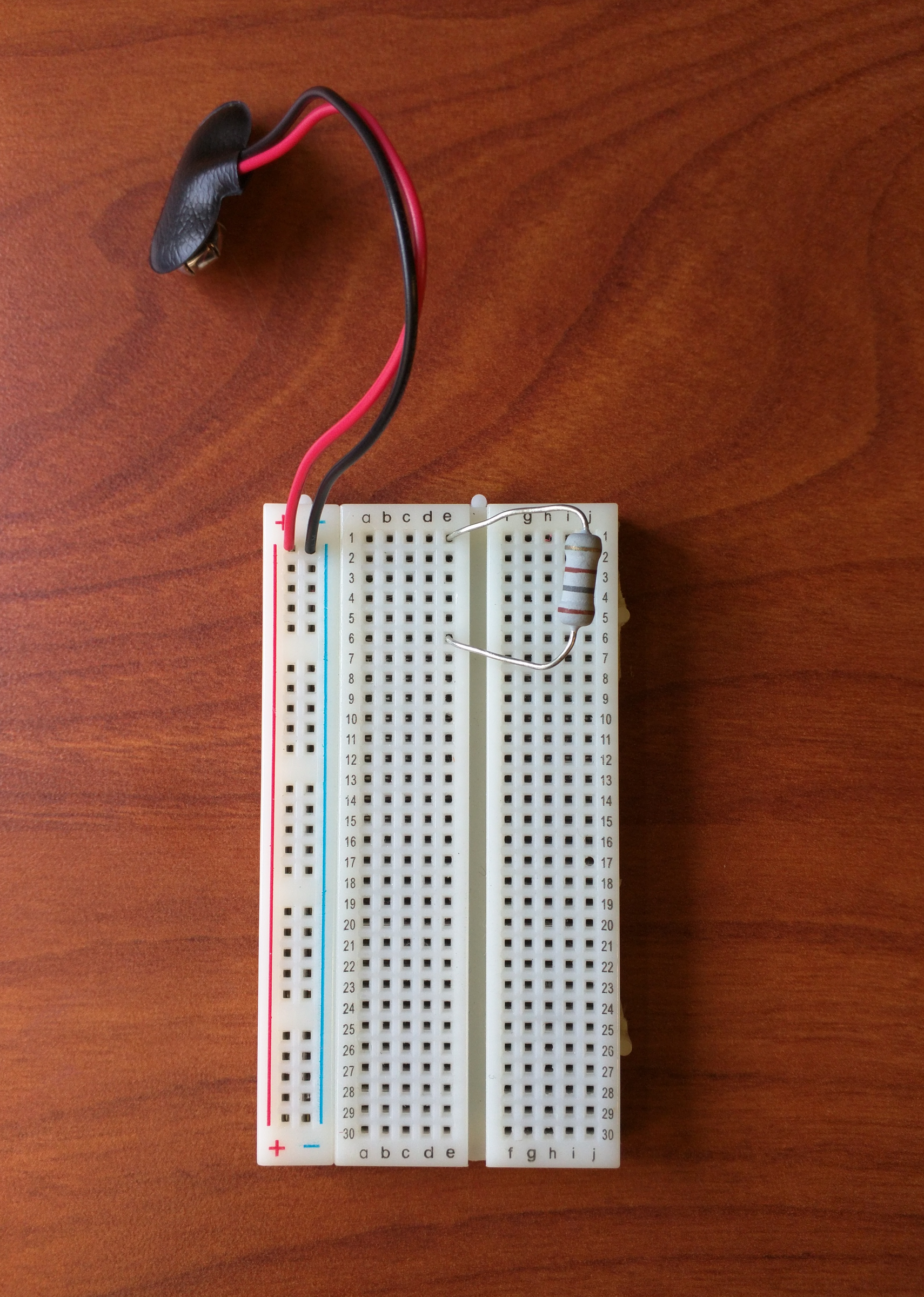 Simple LED Circuit 7 Steps (with Pictures) Instructables