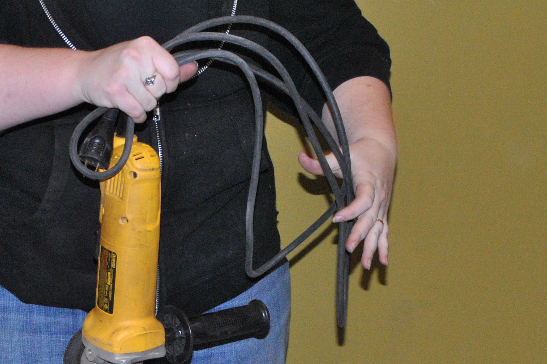 How to Neatly Wrap Power Tool Cords 5 Steps (with Pictures