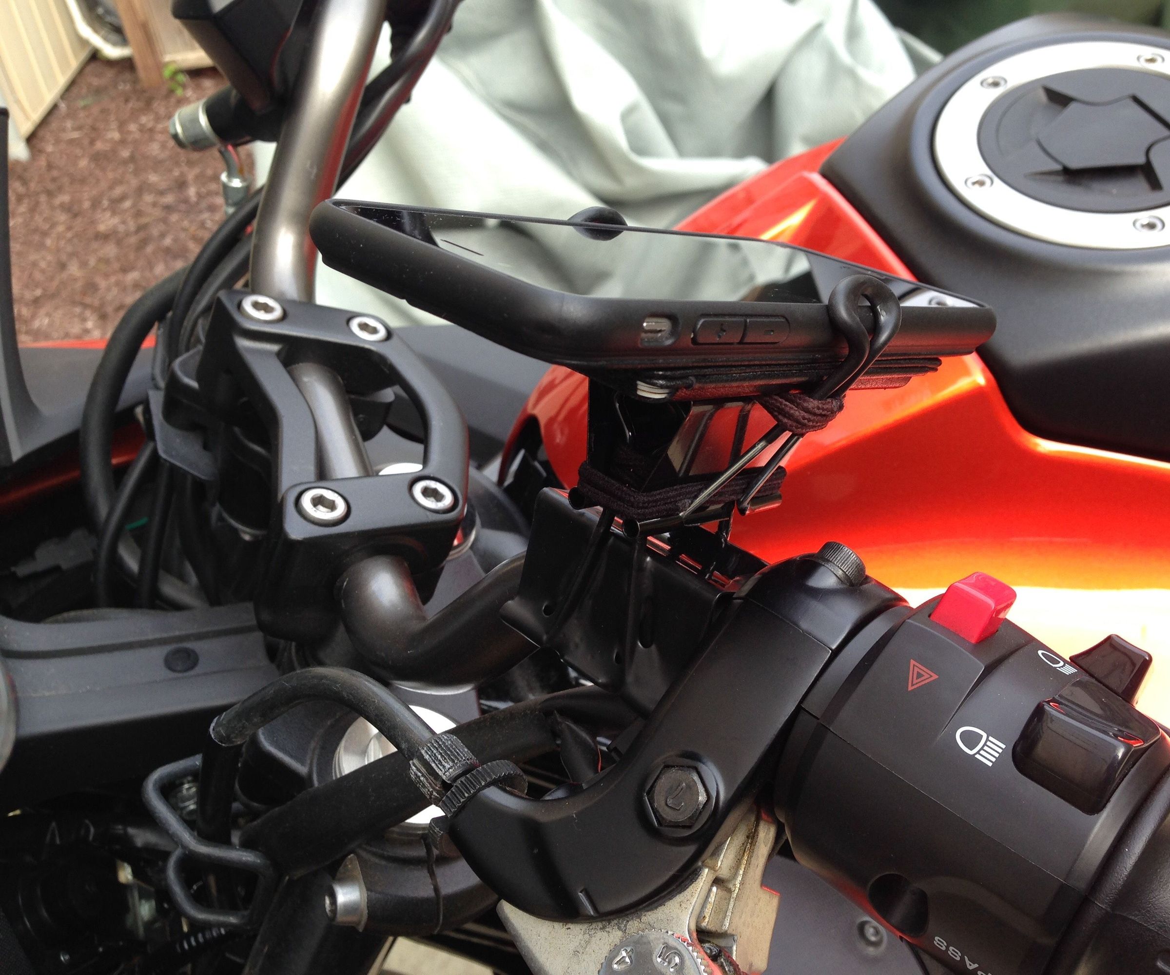 DIY guide for Binder Clip Phone Mount with step-by-step instructions