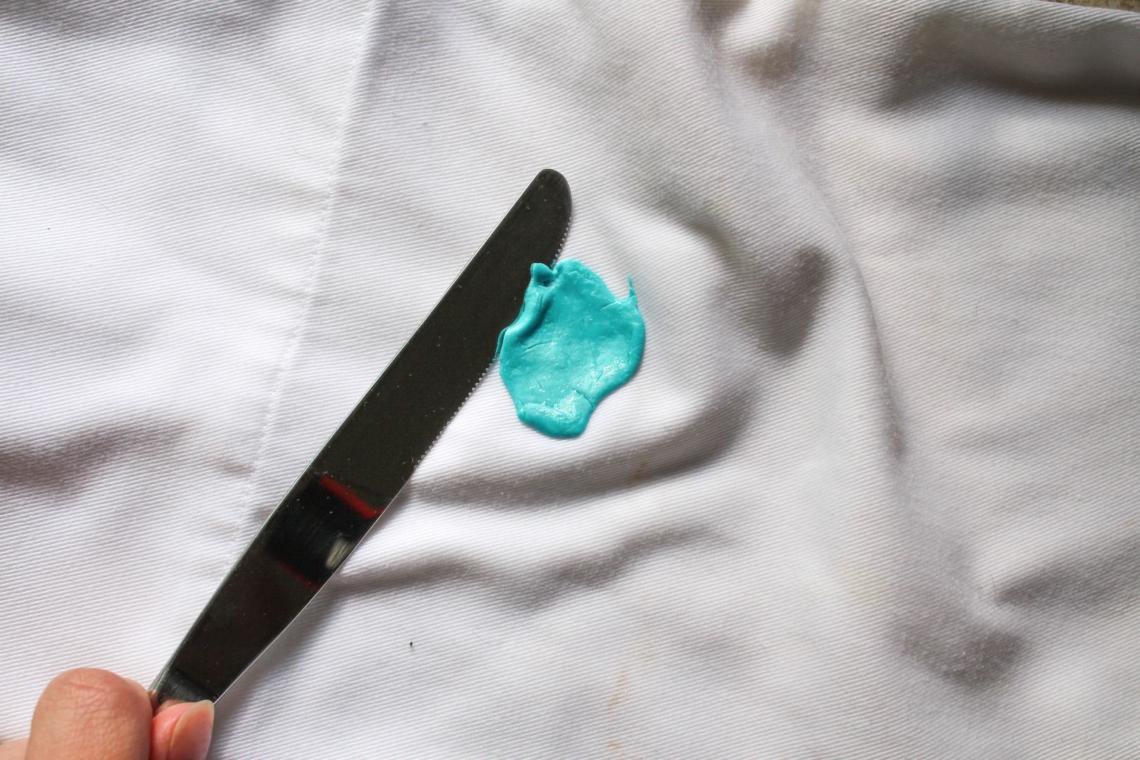 How to Remove Gum From Clothes 4 Steps (with Pictures) Instructables