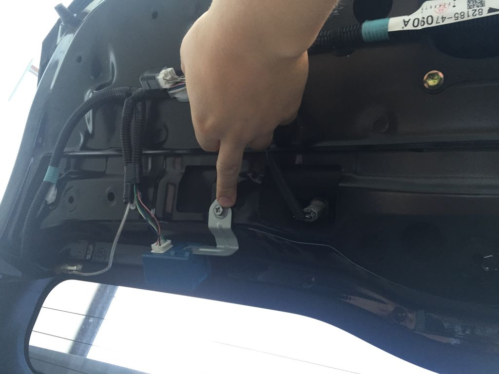 Prius Rattle in the Back - Instructables