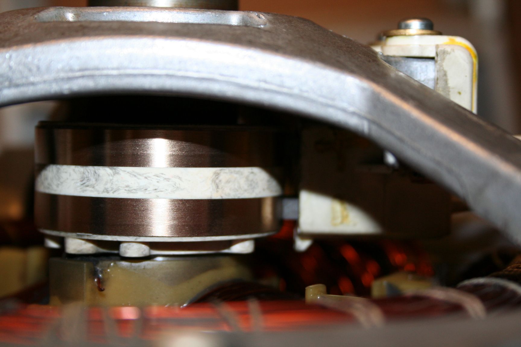 Onan Ky Generator Brush and Slipring Familiarzation 4 Steps