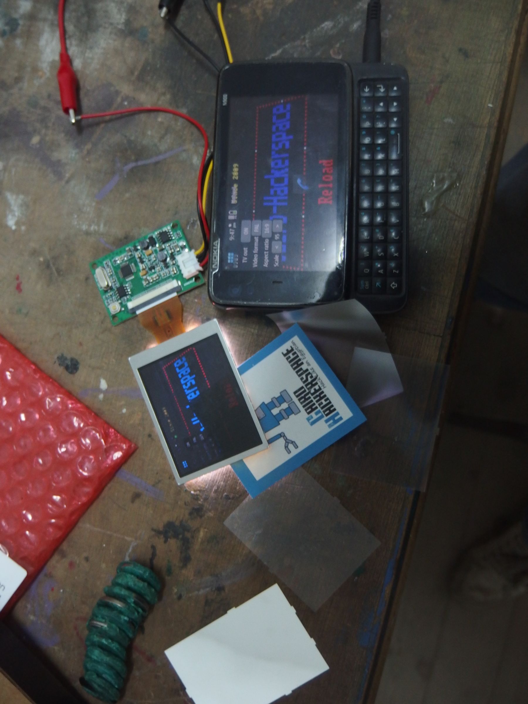 Convert a 40 Years Old DIA Slide Projector to a Decent DIY Projector