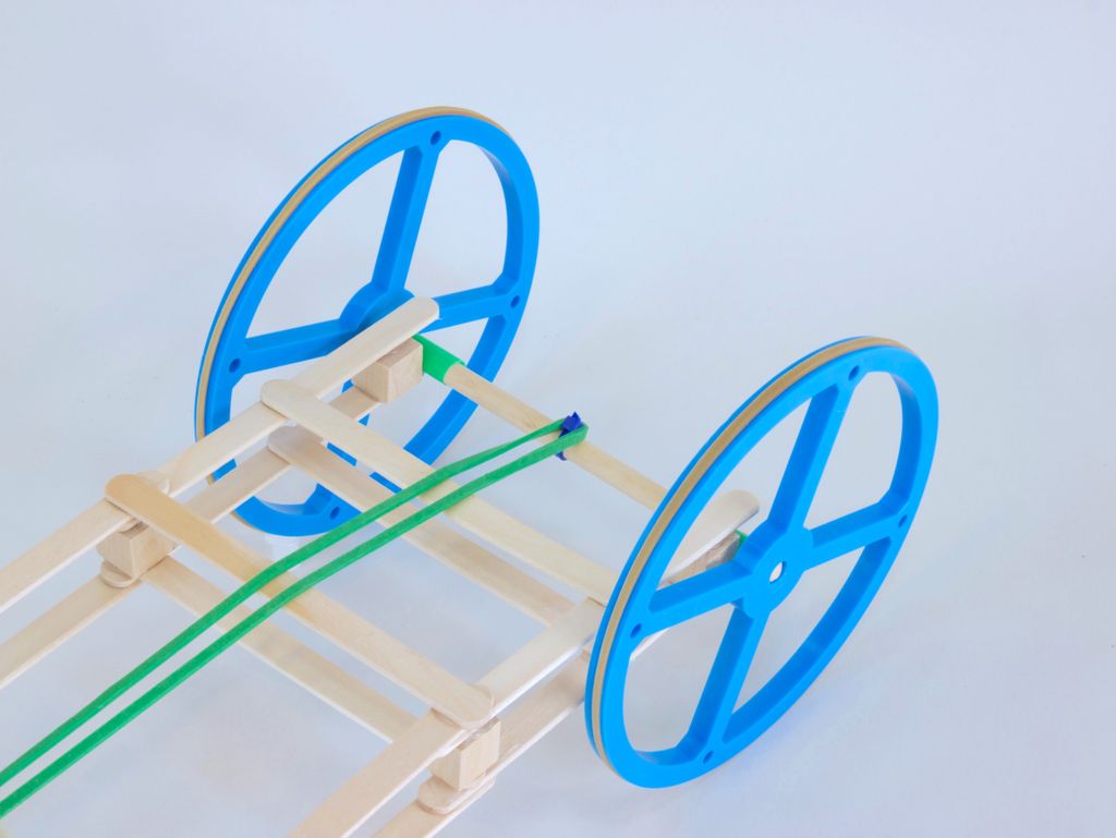 The Best Rubber Band Car 9 Steps With Pictures Instructables