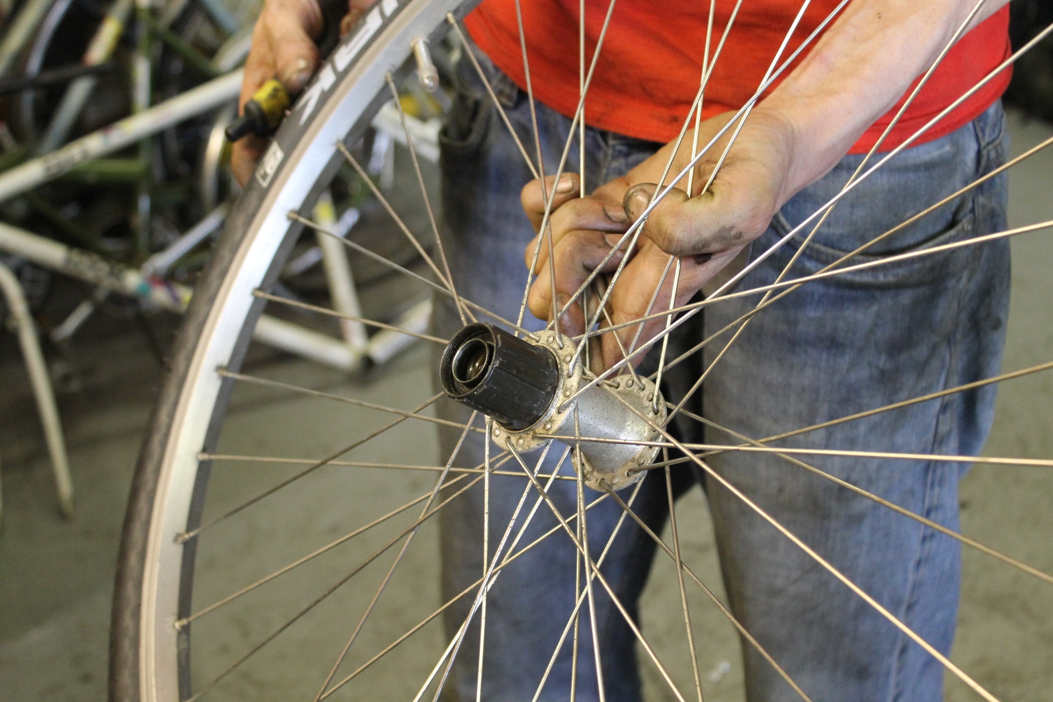 Replacing a Freehub Body on a Rear Bicycle Wheel. 9 Steps Instructables