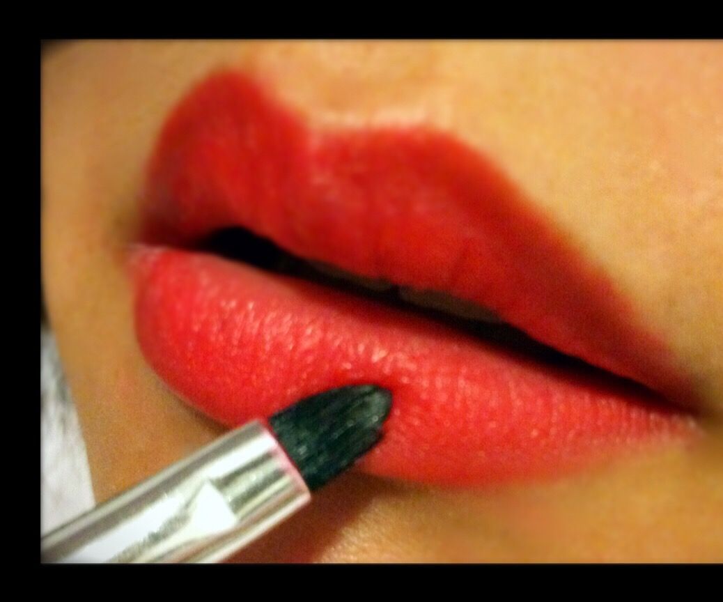 DIY guide for Perfect Red Lip with step-by-step instructions