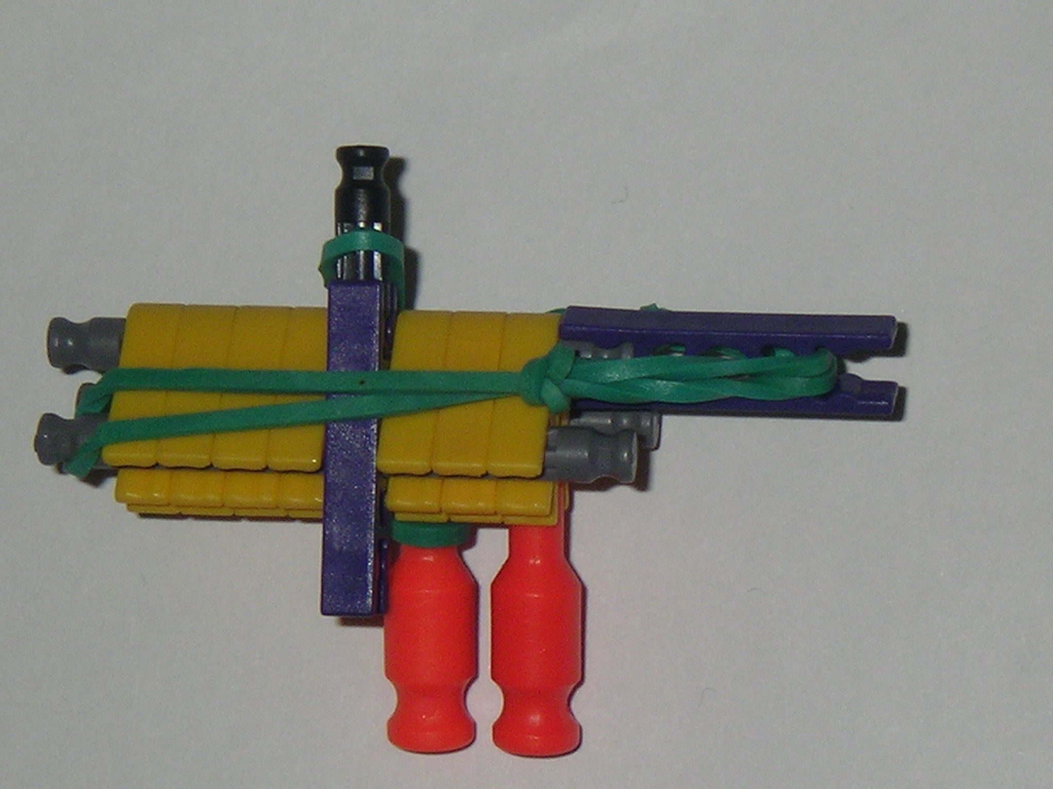 Step-by-step guide for how to make a mini pocket knex gun DIY Project DIY project