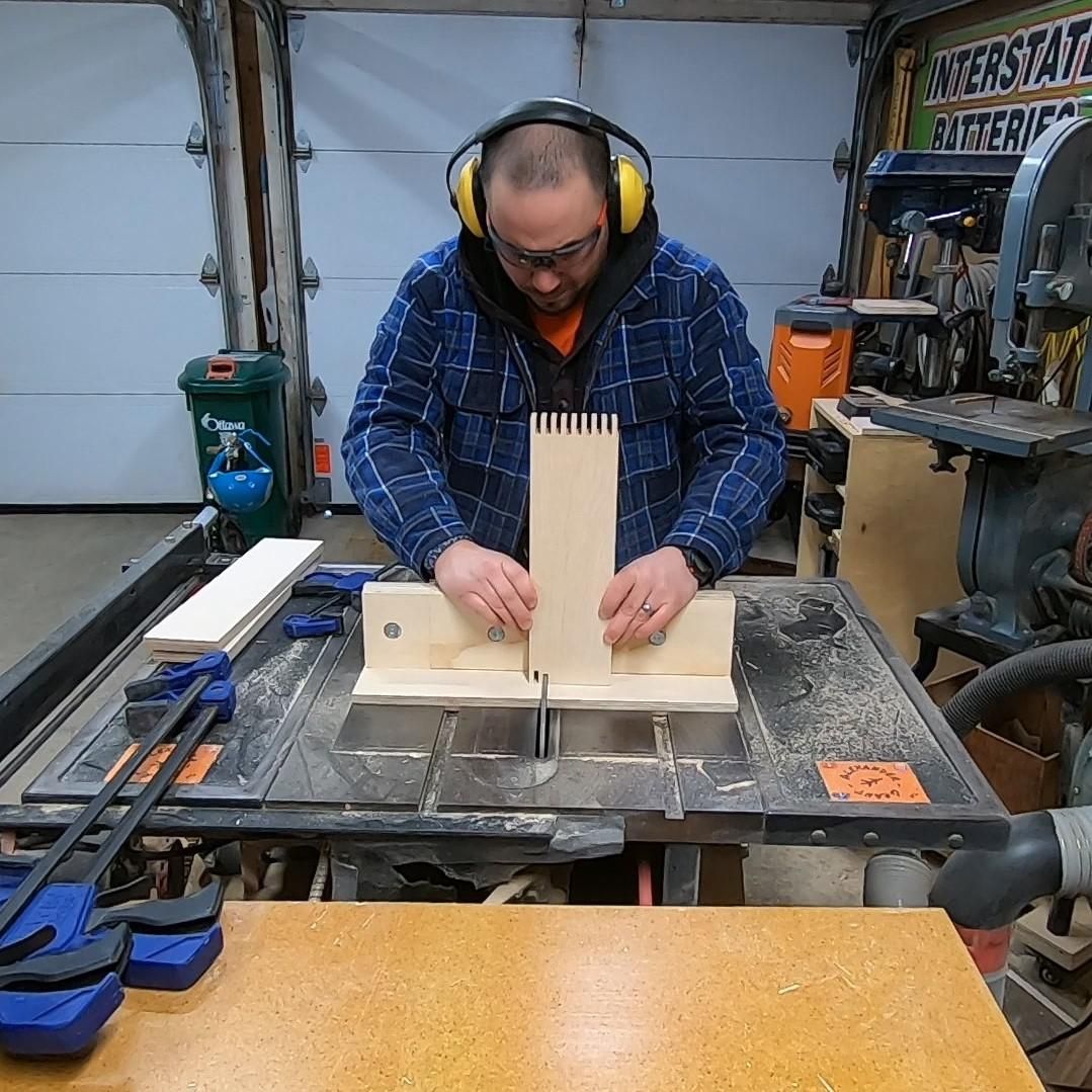 Making and Installing Box Joint Drawers : 18 Steps (with Pictures ...