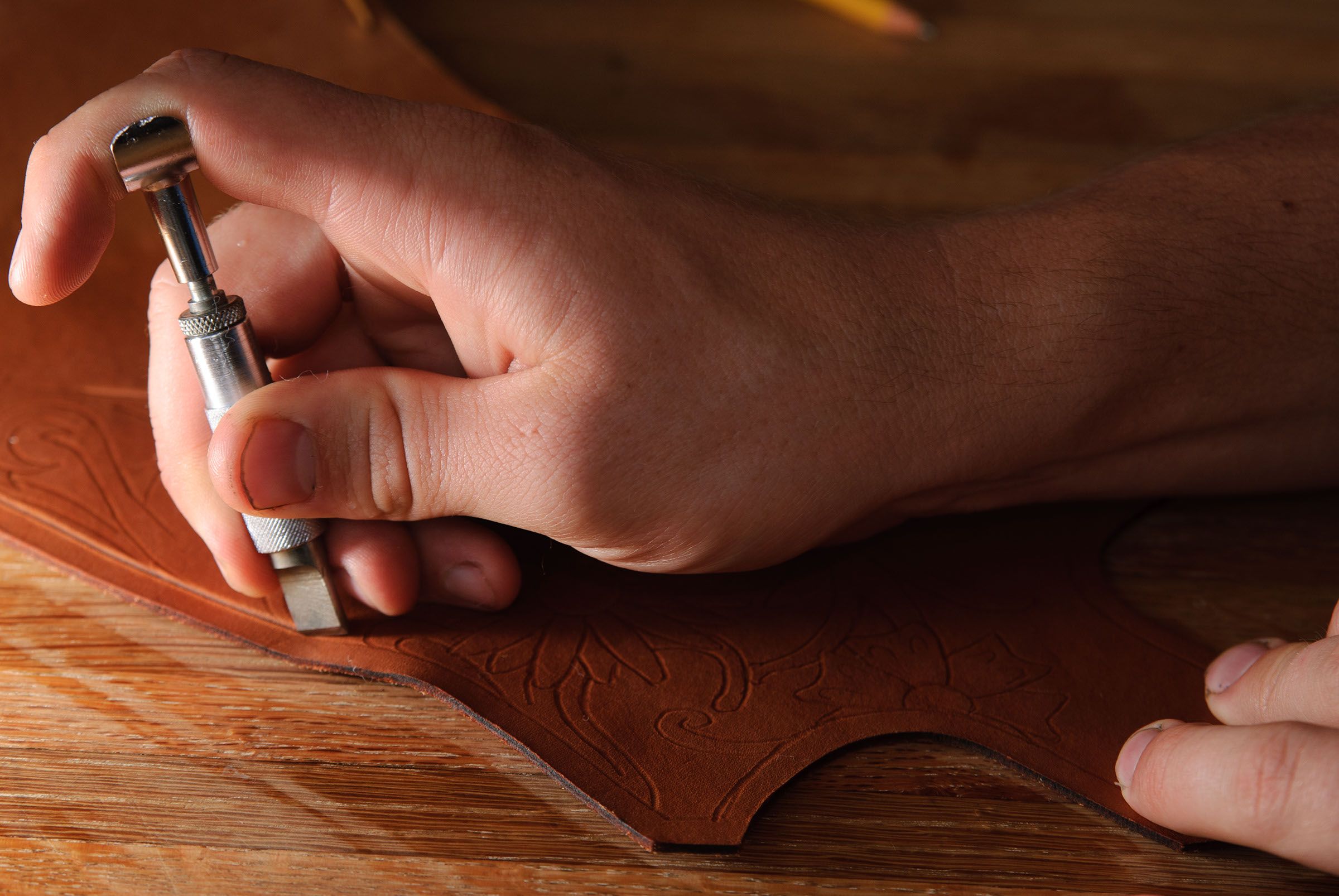 Tooling a Simple Leather Purse 8 Steps (with Pictures) Instructables