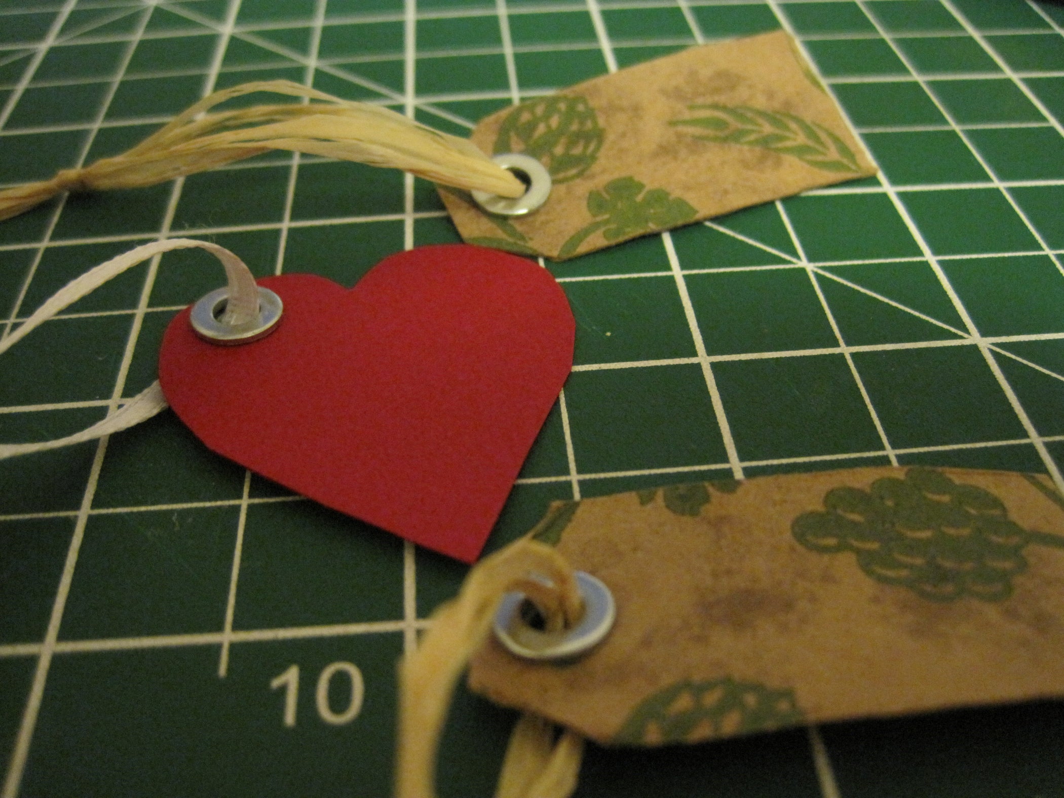 How to Make Tags 4 Steps (with Pictures) Instructables
