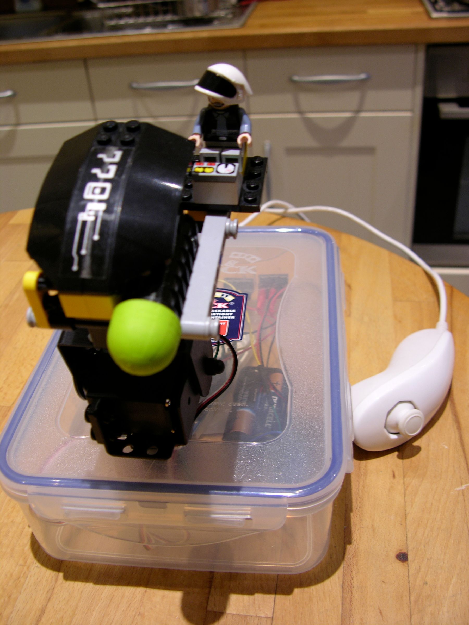 DIY guide for Arduino / Wii controlled Lego Star Wars rocket turret with step-by-step instructions