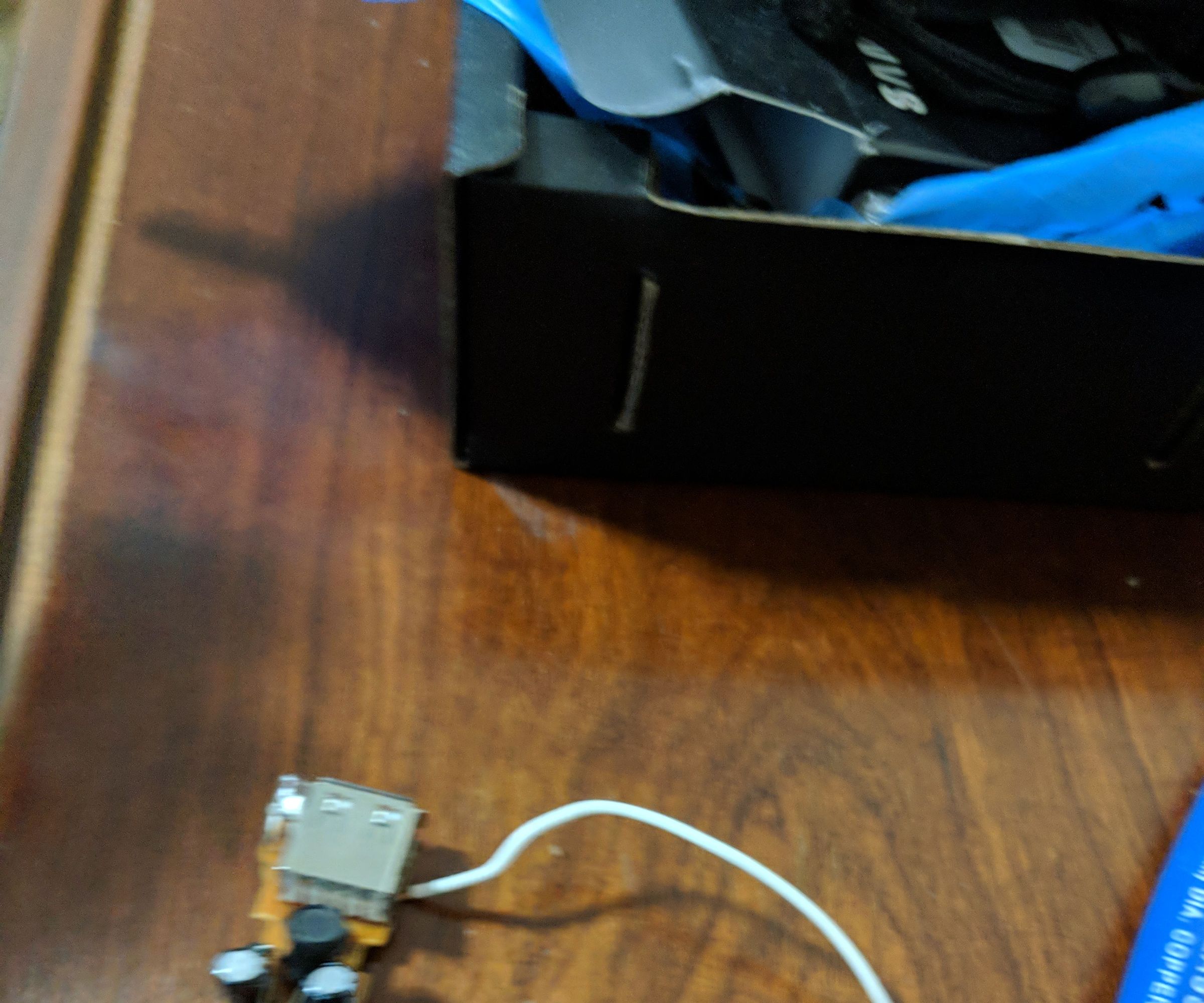 9v battery phone charger DIY Project DIY Project Image