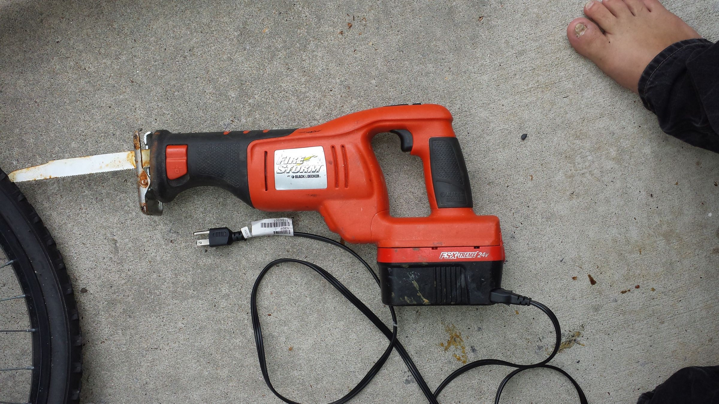 tired of dead batteries in your cordless tools? me too! so let's hack away!! DIY Project DIY Project Image