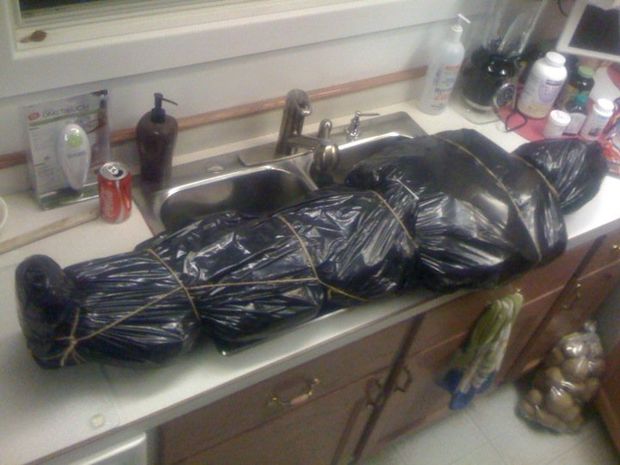 Awesome Halloween Corpse For Less Than 3 Bucks 5 Steps Instructables I saw coming home in a body bag, i loved it. awesome halloween corpse for less than