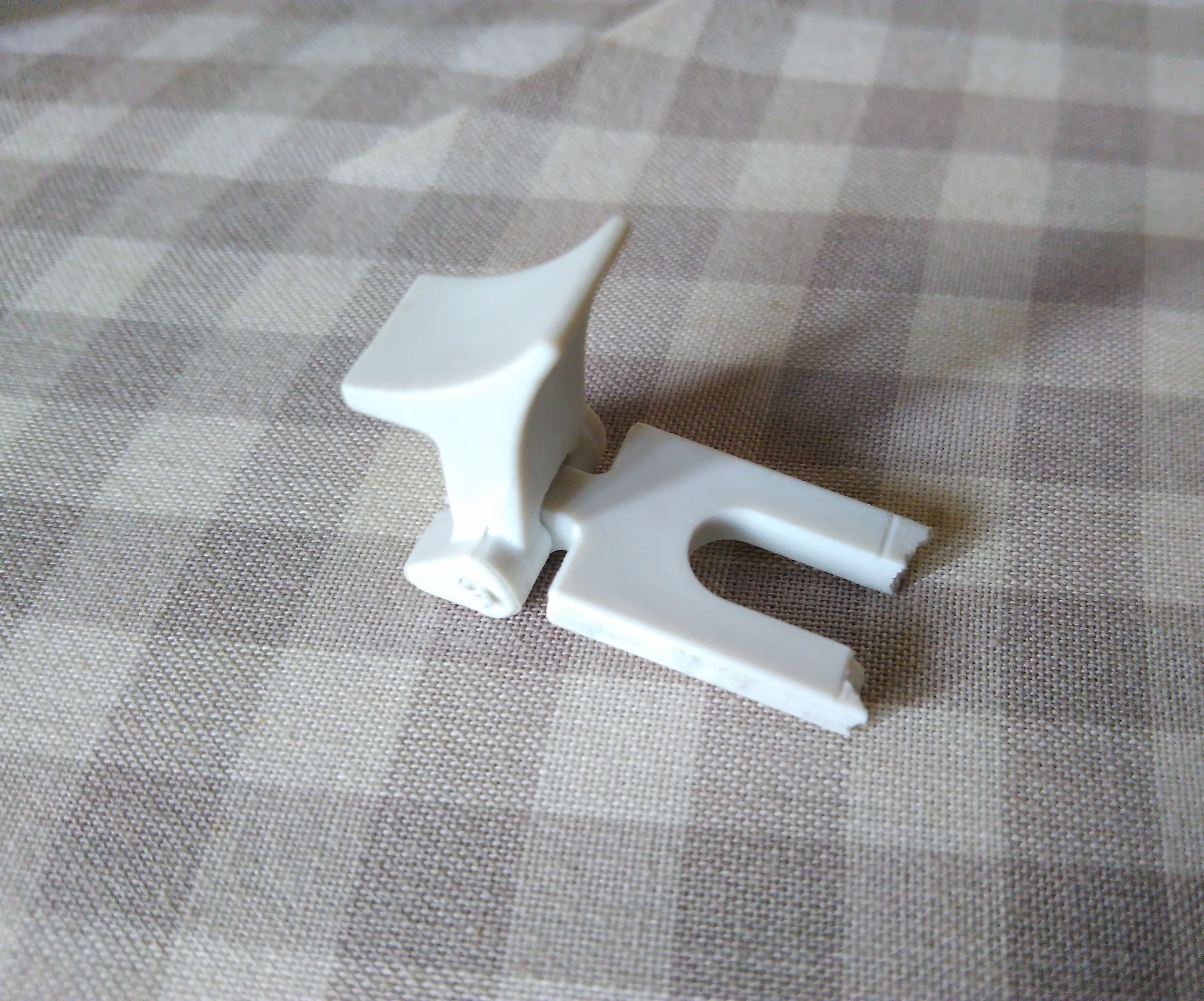 Alternative To The Broken Ikea Vidga Curtain Rail Connector