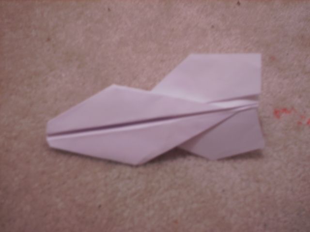 boomerang paper airplane DIY Project DIY Project Image