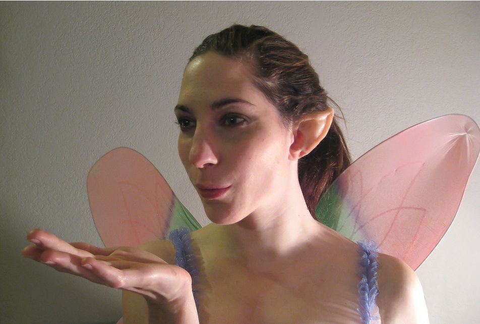 How To Make Elf Ears In Photoshop