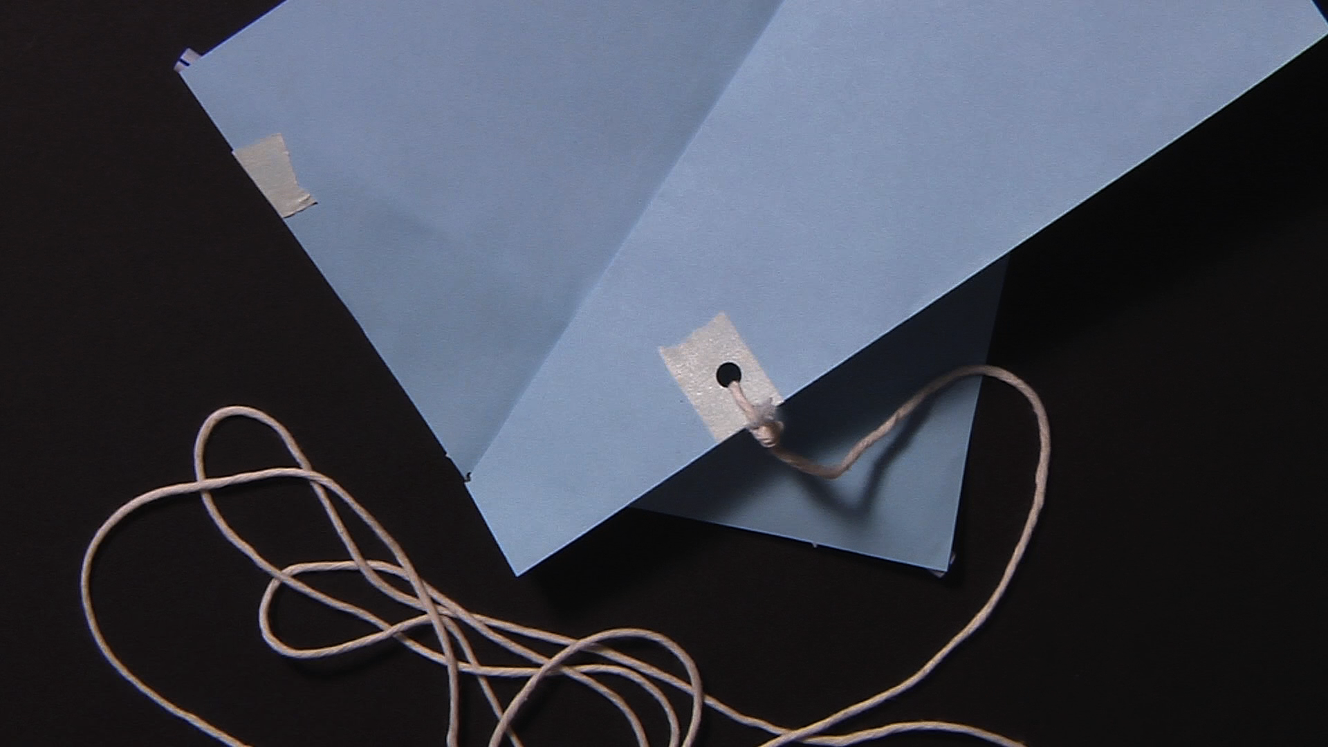 Indoor Kite 7 Steps Instructables