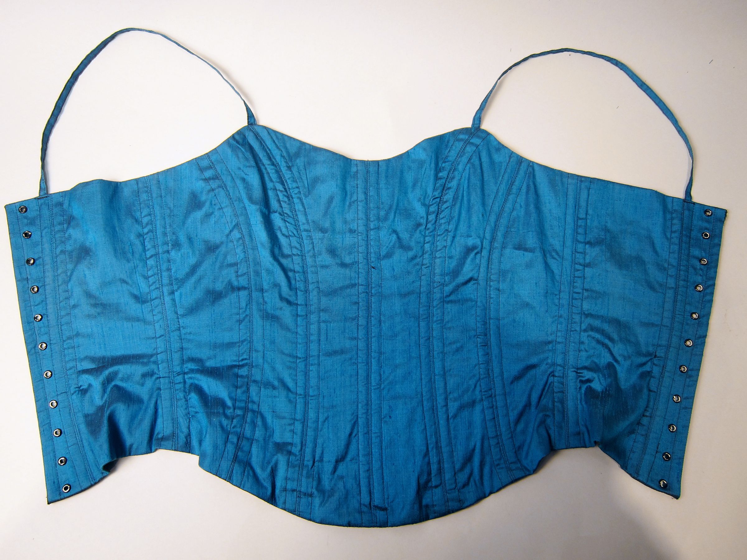 Make A Corset 16 Steps With Pictures Instructables