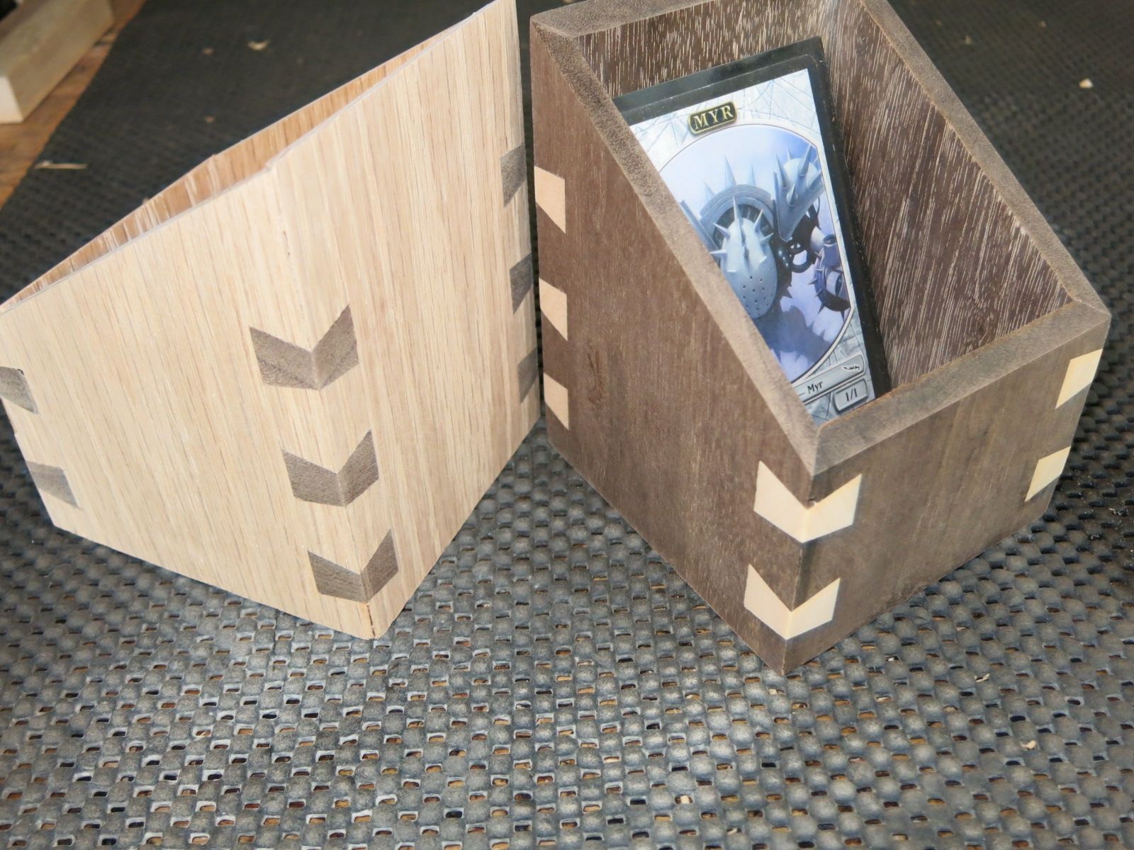 MTG Ultimate Deck Boxes 8 Steps (with Pictures) Instructables