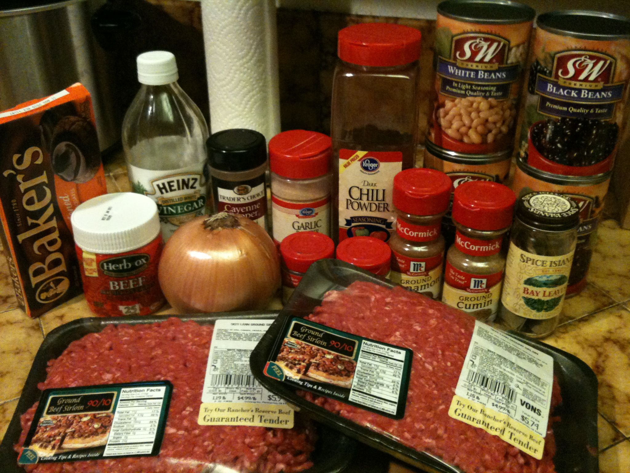 How to Make Cincinnati Style Chili (Skyline Chili) 7 Steps (with