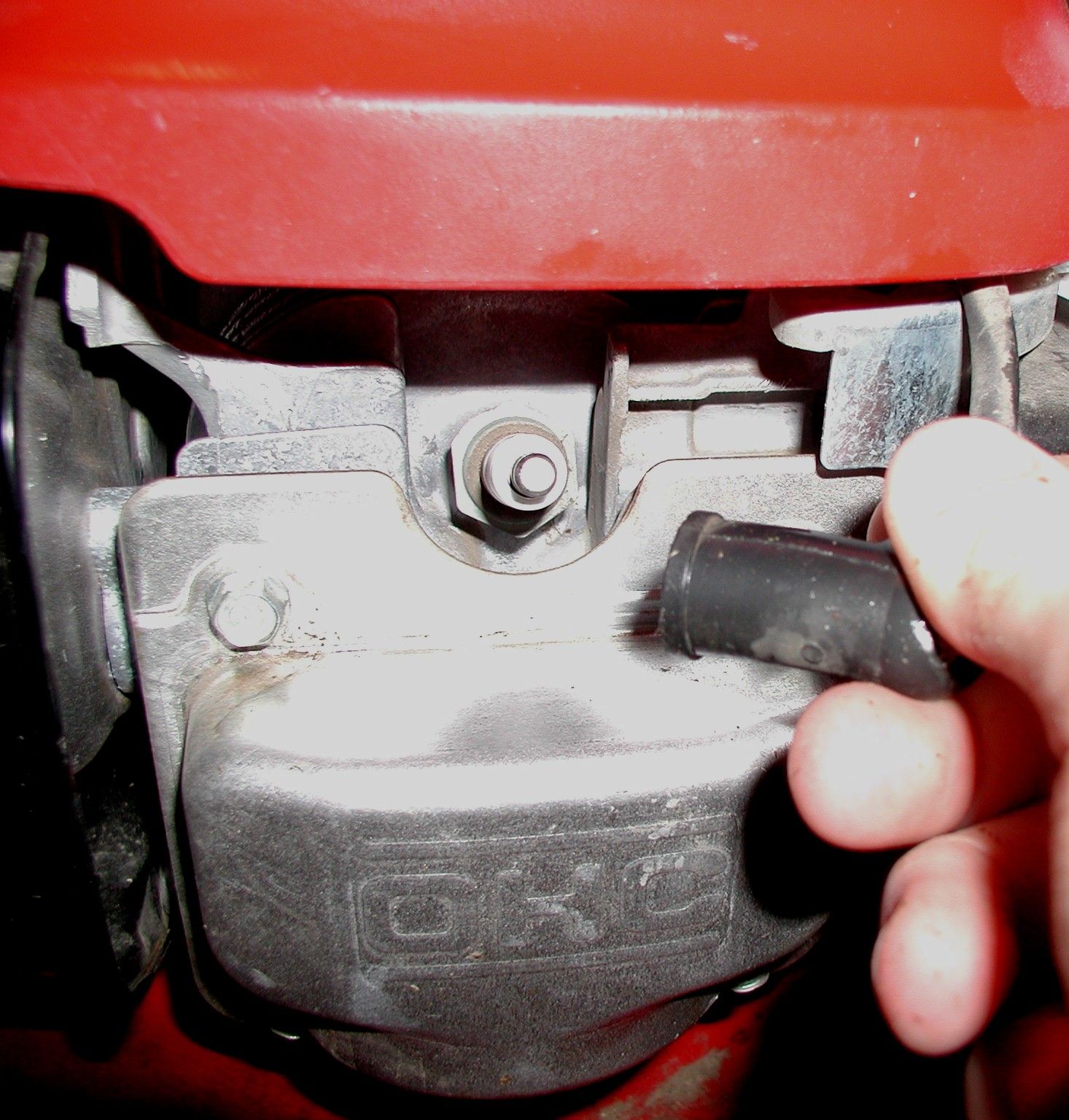 How to Repair a Lawn Mower Engine. 11 Steps (with Pictures