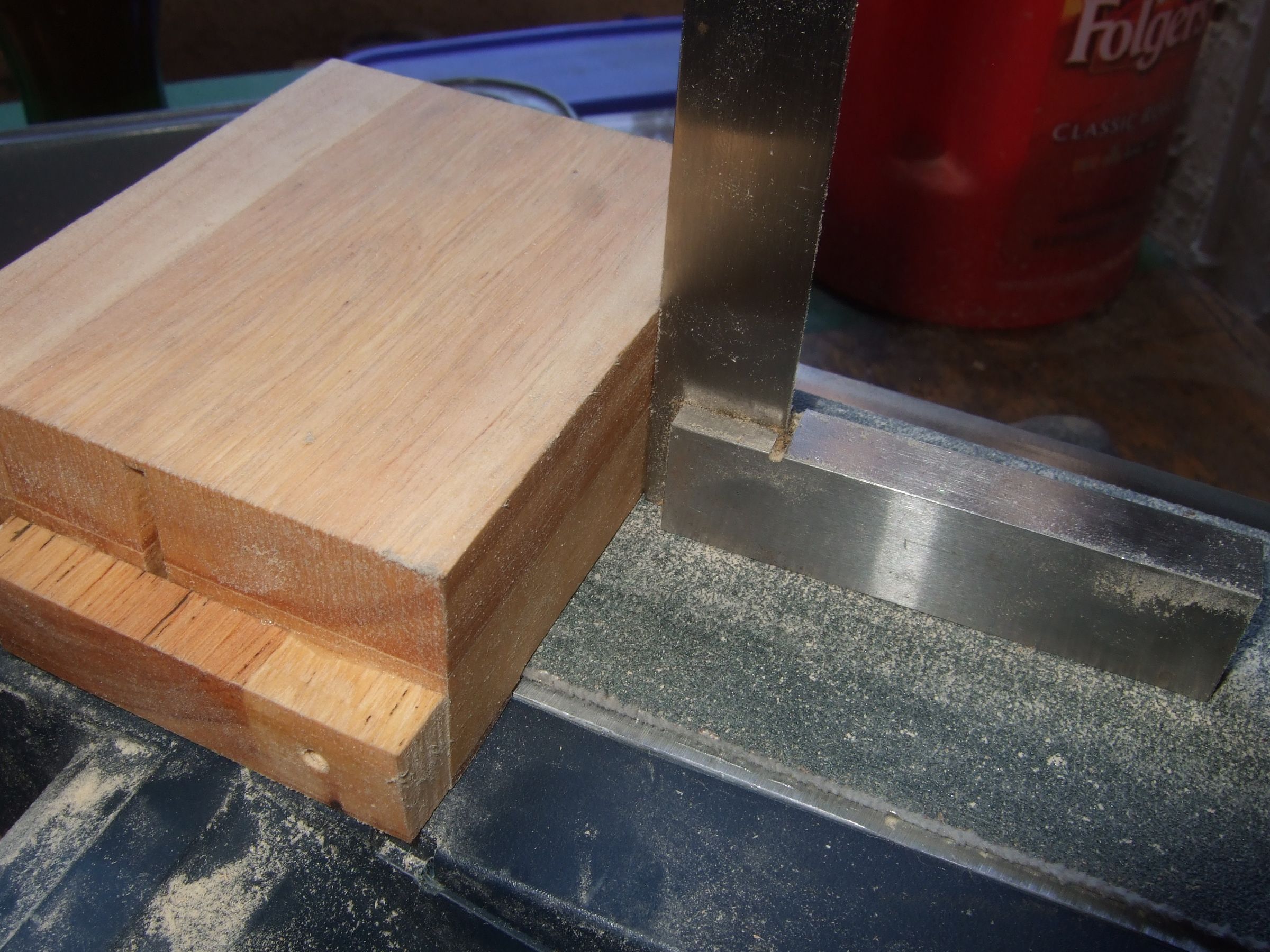 Minimalist Bench Sander 7 Steps Instructables