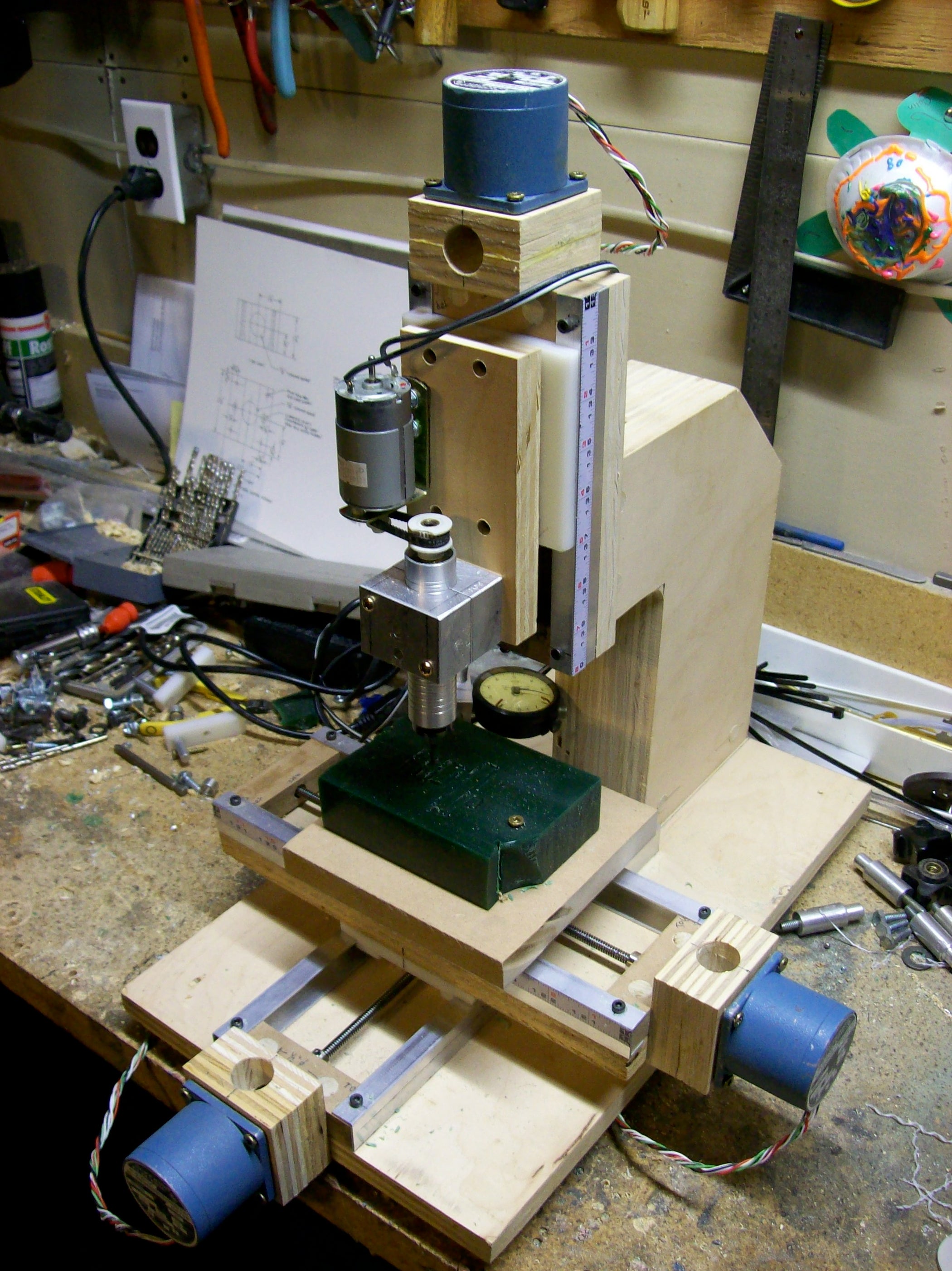 How to Make a Mini Milling Machine- Manual or CNC! : 14 Steps (with