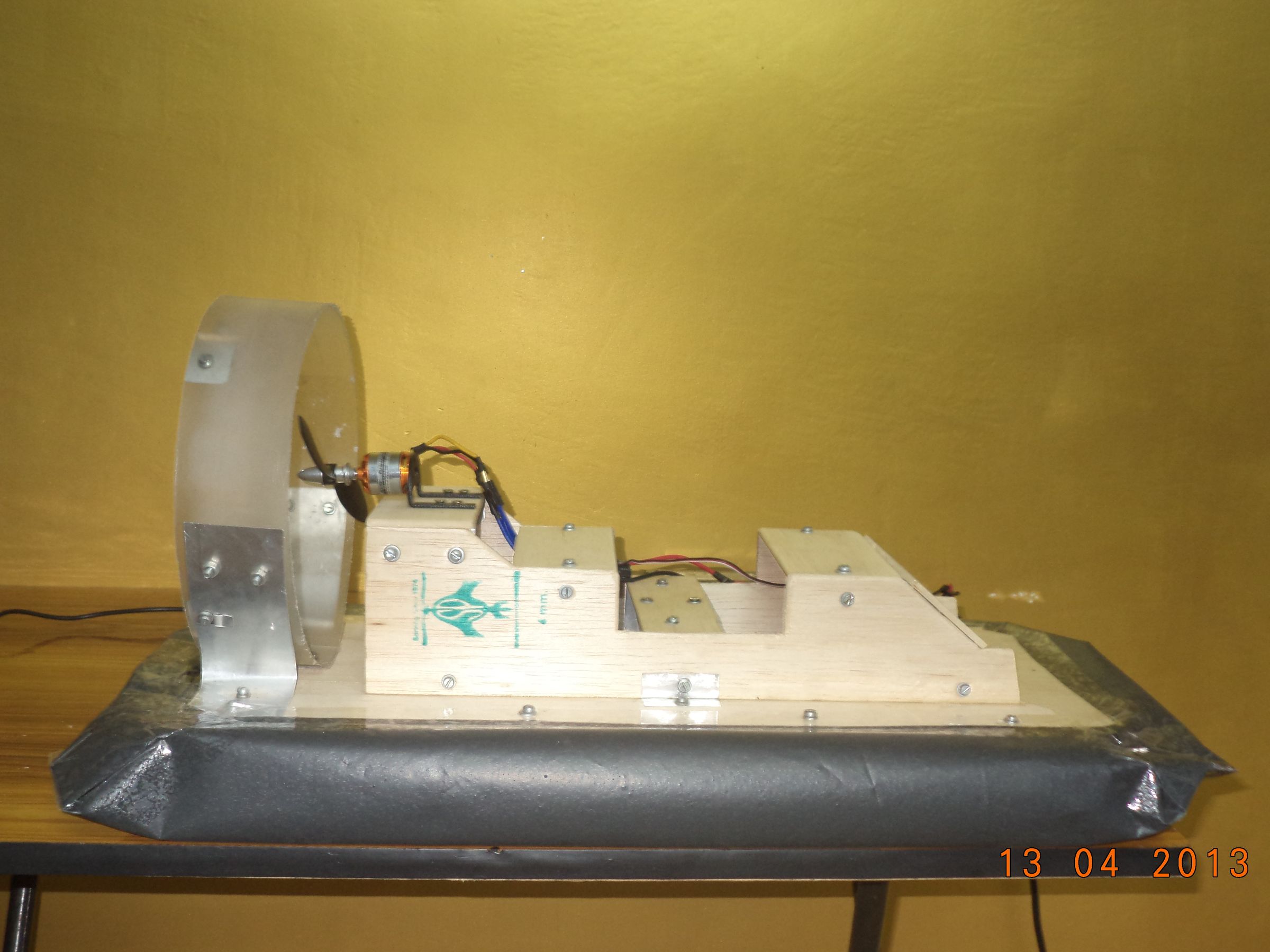 Powerful RC Hovercraft 8 Steps Instructables