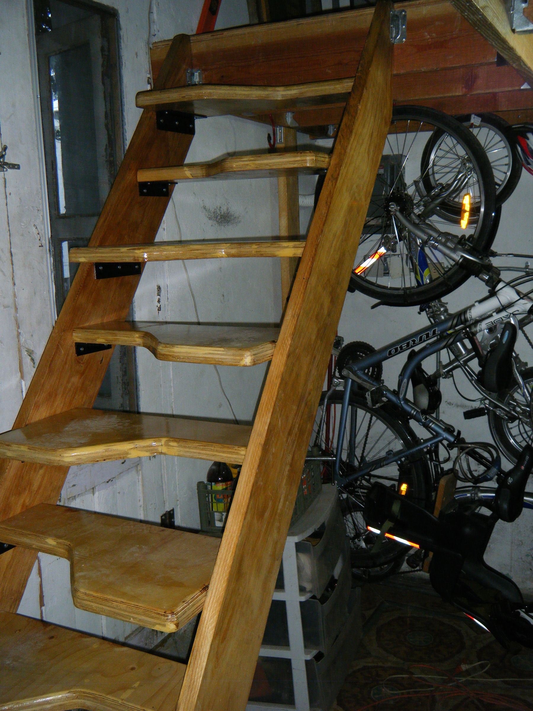 Alternating Tread Stairs 10 Steps Instructables