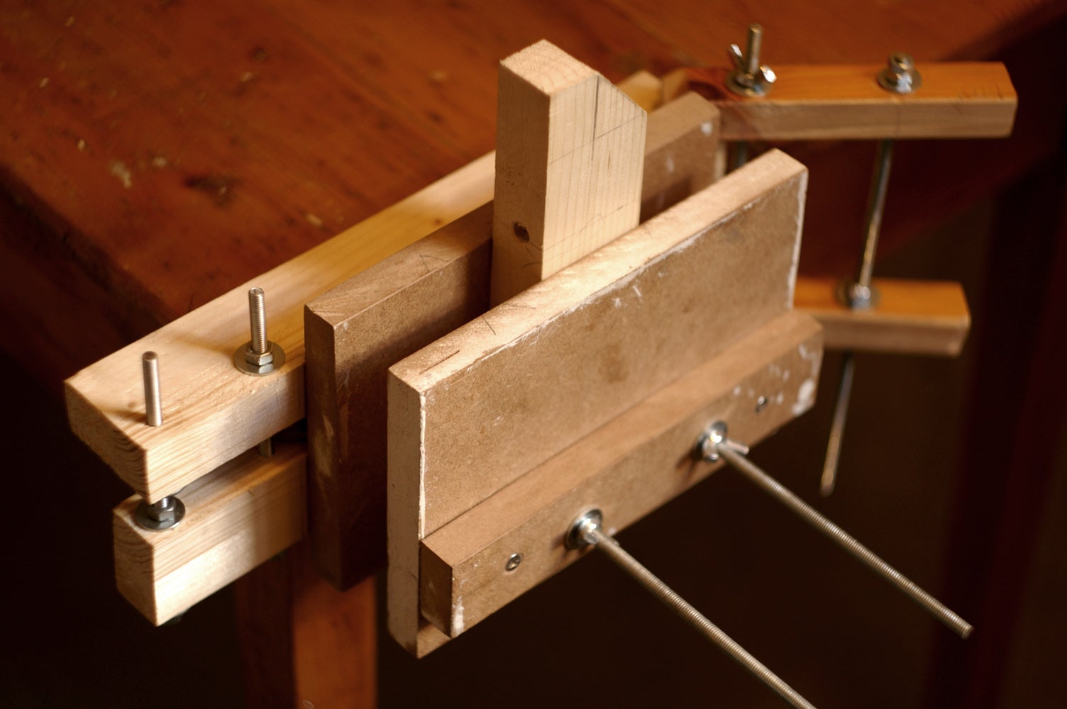 Wooden Vice : 5 Steps (with Pictures) - Instructables