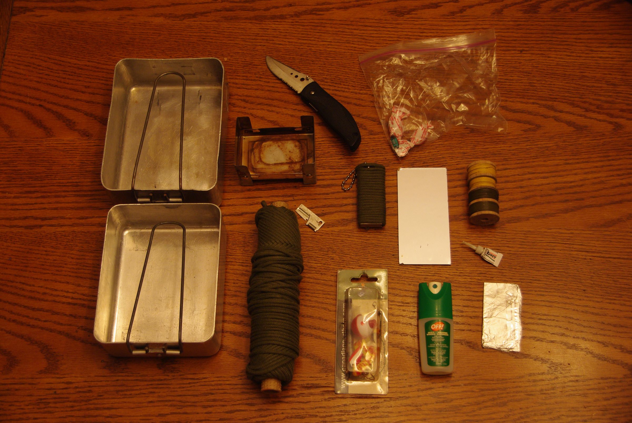 DIY guide for A survival kit that will fit in your pocket with step-by-step instructions