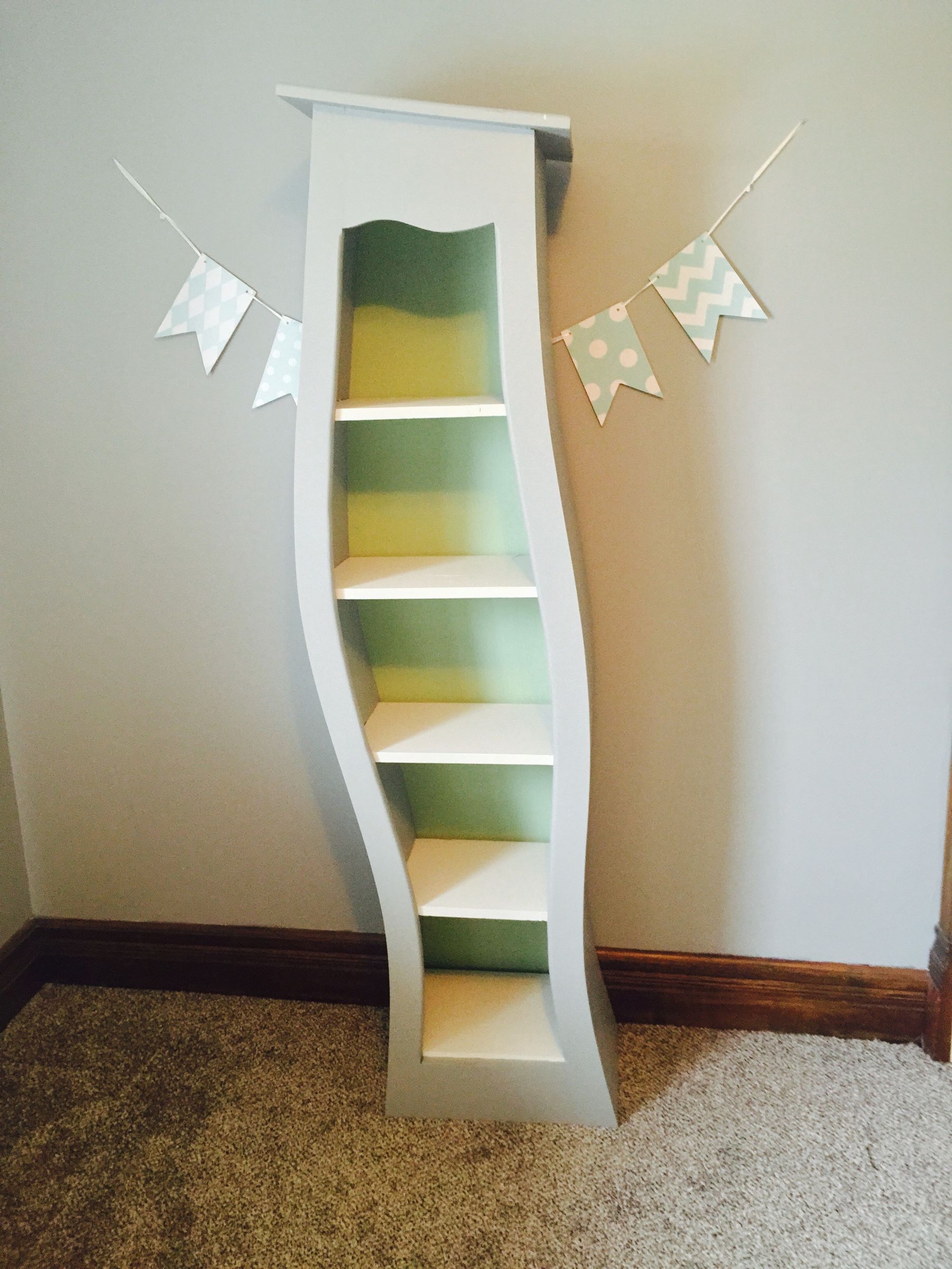 Dr Seuss Inspired Bookcase 8 Steps With Pictures Instructables