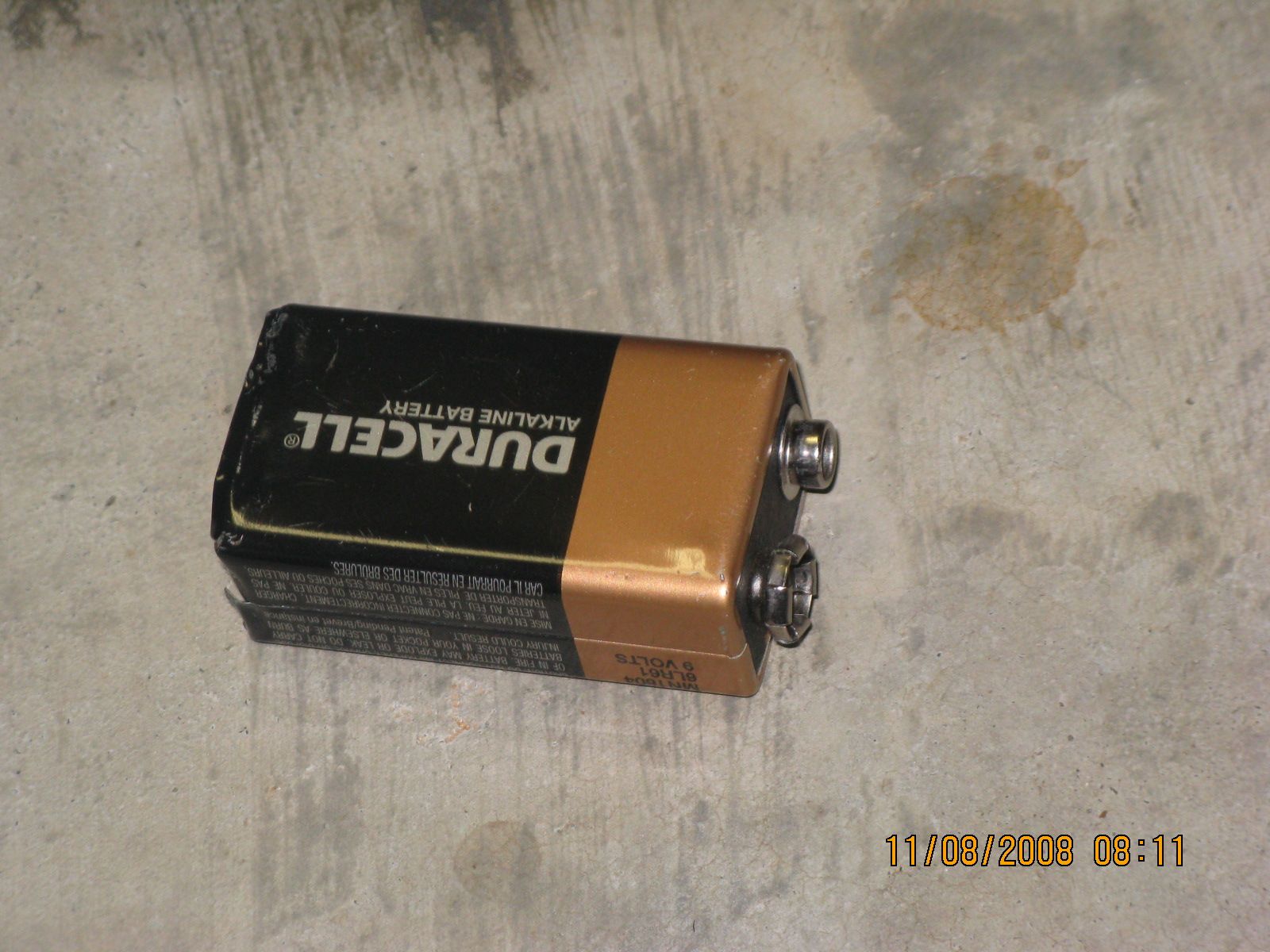 9 Volt Secret Taser 8 Steps Instructables