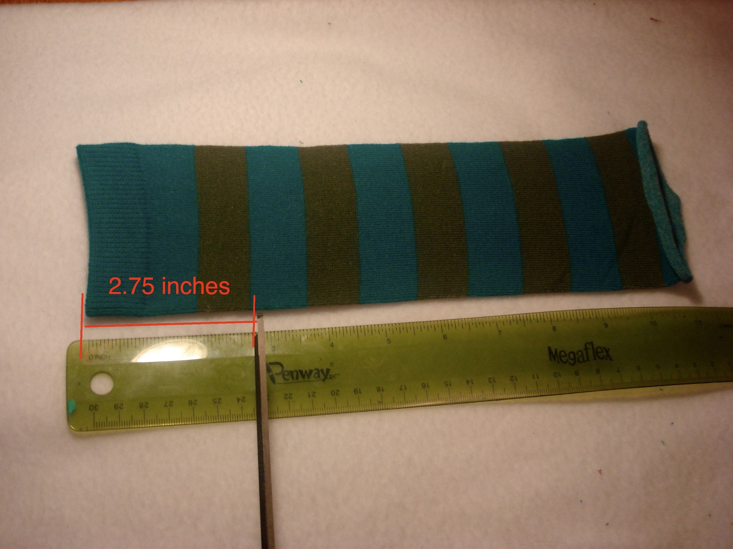 Socks Into Fingerless Gloves 5 Steps (with Pictures) Instructables