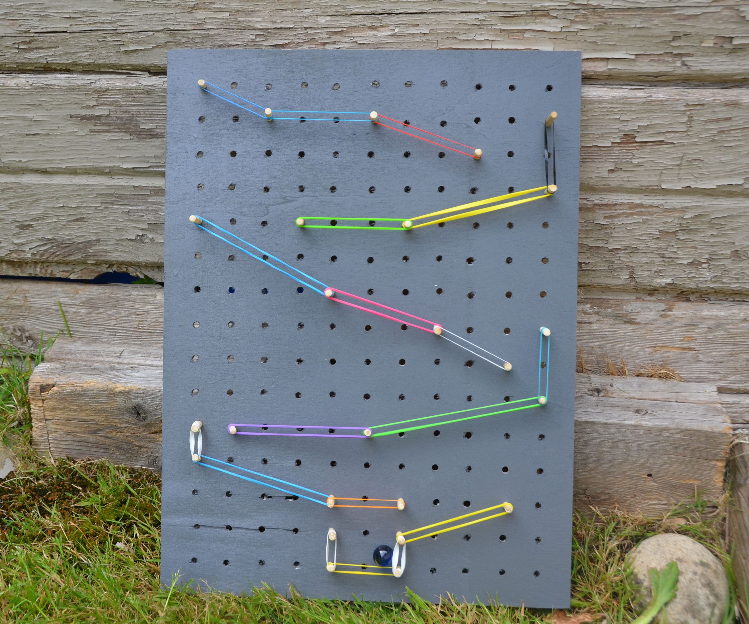 The Boardrun - an Interchangeable Marble Run