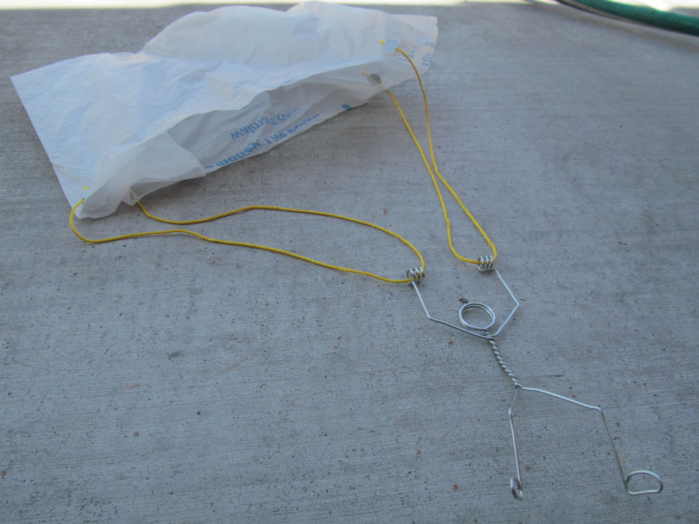 Easy Parachute Man 4 Steps (with Pictures) Instructables
