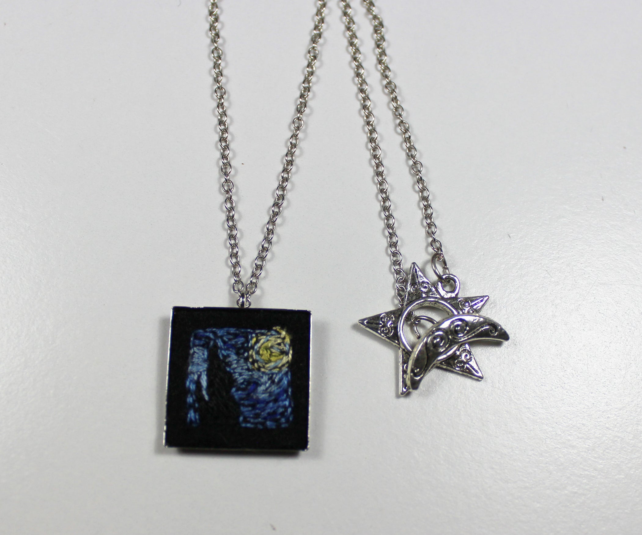 Embroidered Pendants and Jewellery 5 Steps (with Pictures