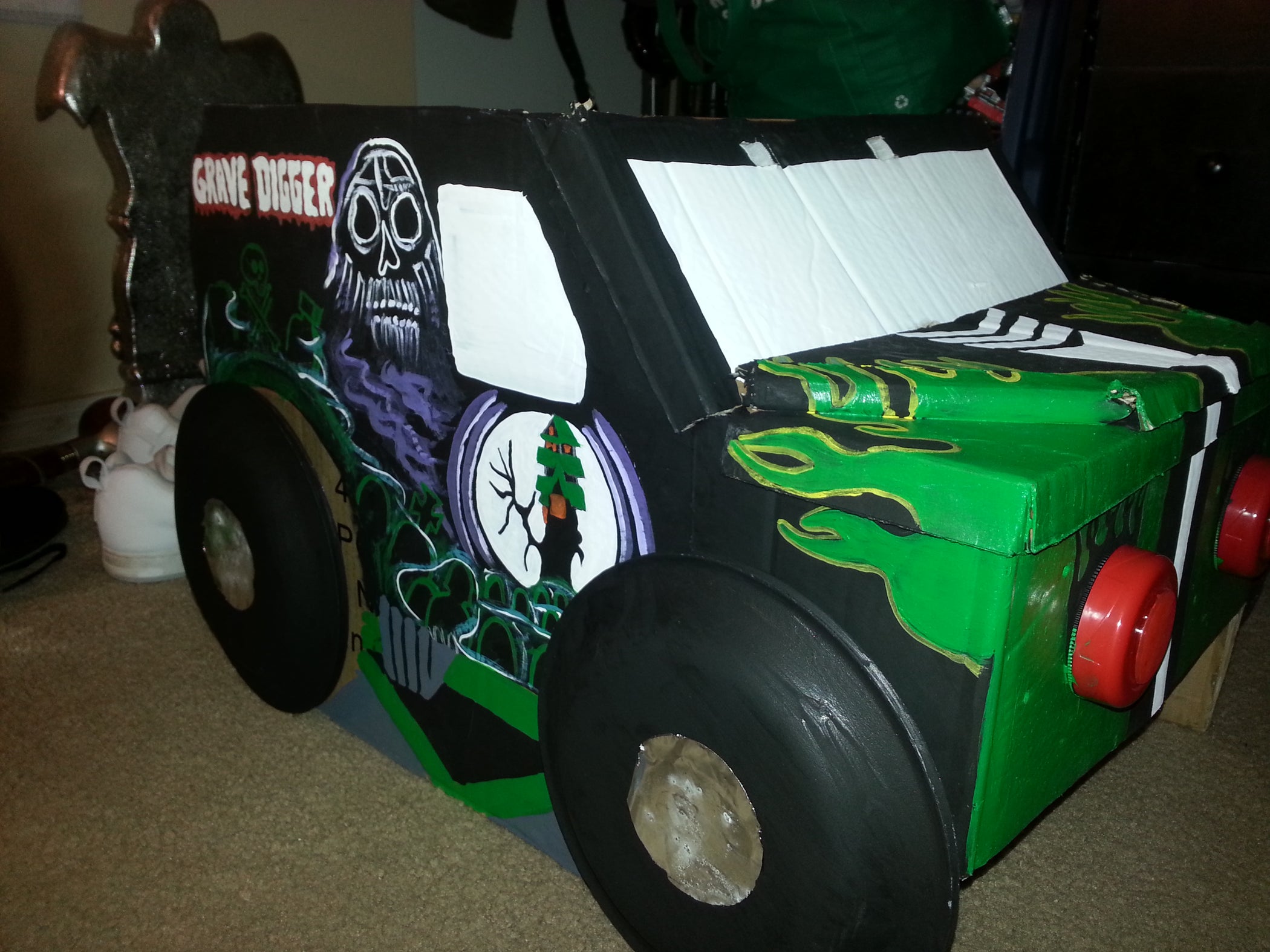 Grave Digger Monster Truck Costume 12 Steps Instructables